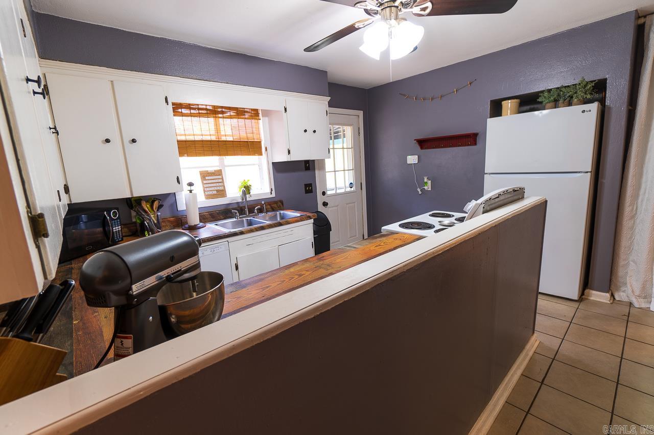 KINGWOOD PLACE - Residential