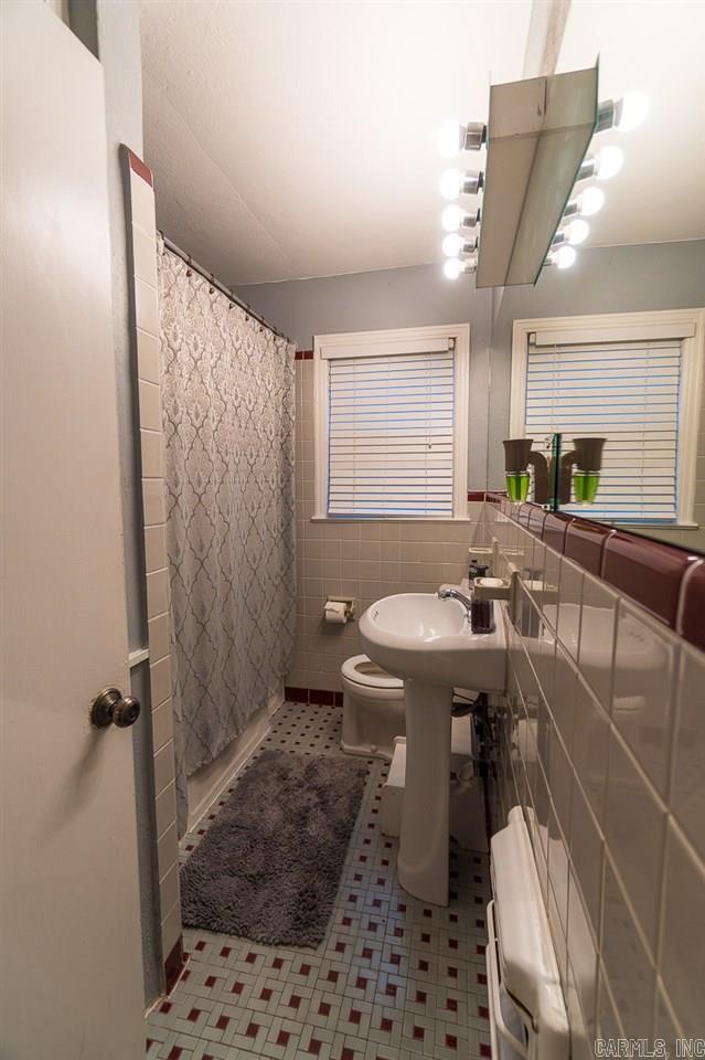 KINGWOOD PLACE - Residential