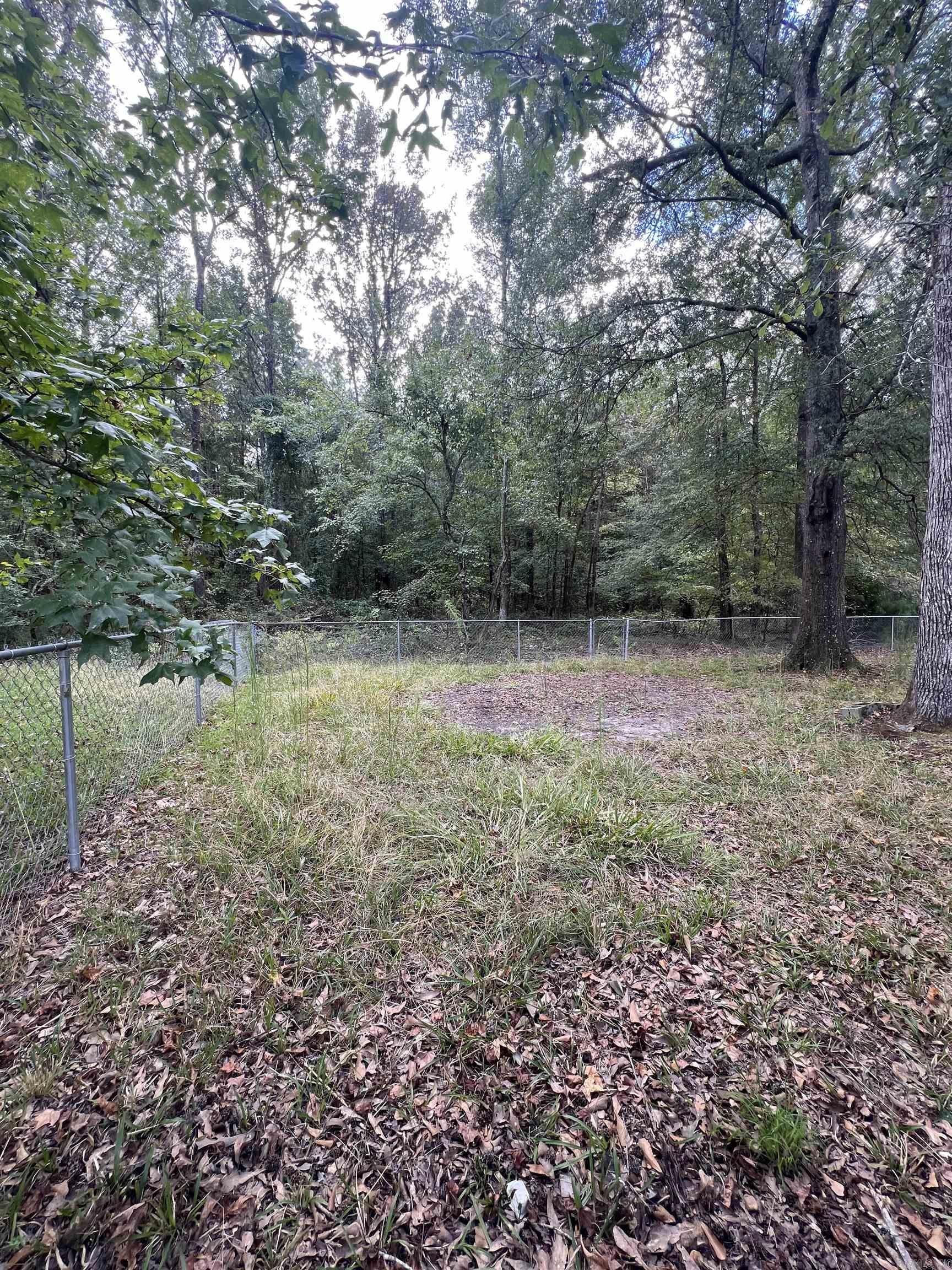 SULPHUR SPRINGS ESTATES - Residential