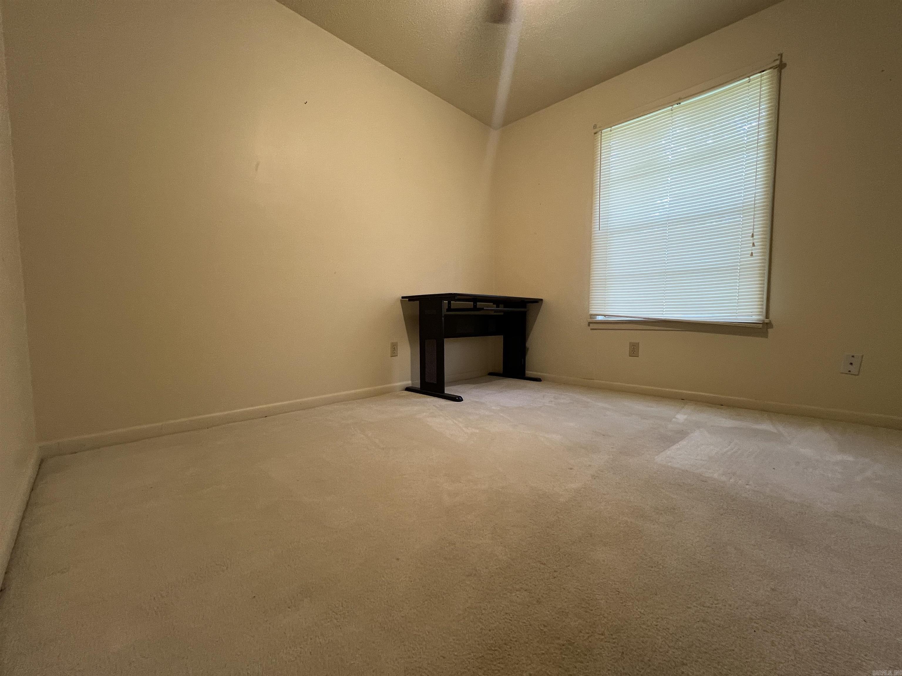 SULPHUR SPRINGS ESTATES - Residential