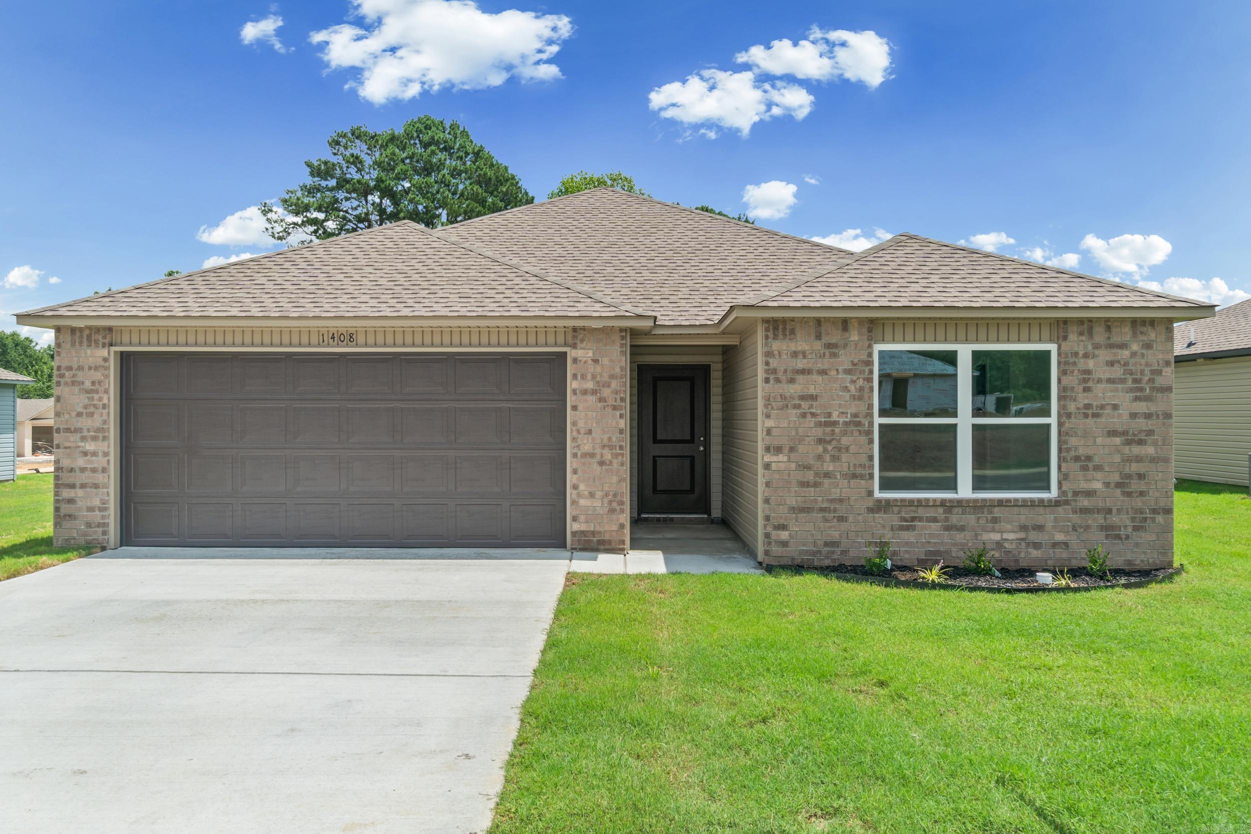 The dreamy Taylor plan! It's all about charm and practicality, from the inviting covered front entry to the well-designed front yard landscaping. The split floor plan with 3 bedrooms and 2 bathrooms offers both privacy and functionality, especially with the spacious master suite featuring his and her closets—perfect for organizing your wardrobe effortlessly. The kitchen is the heart of the home, boasting energy-efficient appliances that not only make cooking a breeze but also contribute to sustainability. The spacious laundry room conveniently located near the garage adds to the practicality of daily chores. The Taylor plan is designed with both aesthetics and everyday living in mind, making it a delightful option for anyone looking for a comfortable and stylish home.   **SEE SHOWING REMARKS & AGENT REMARKS FOR IMPORTANT INFORMATION**