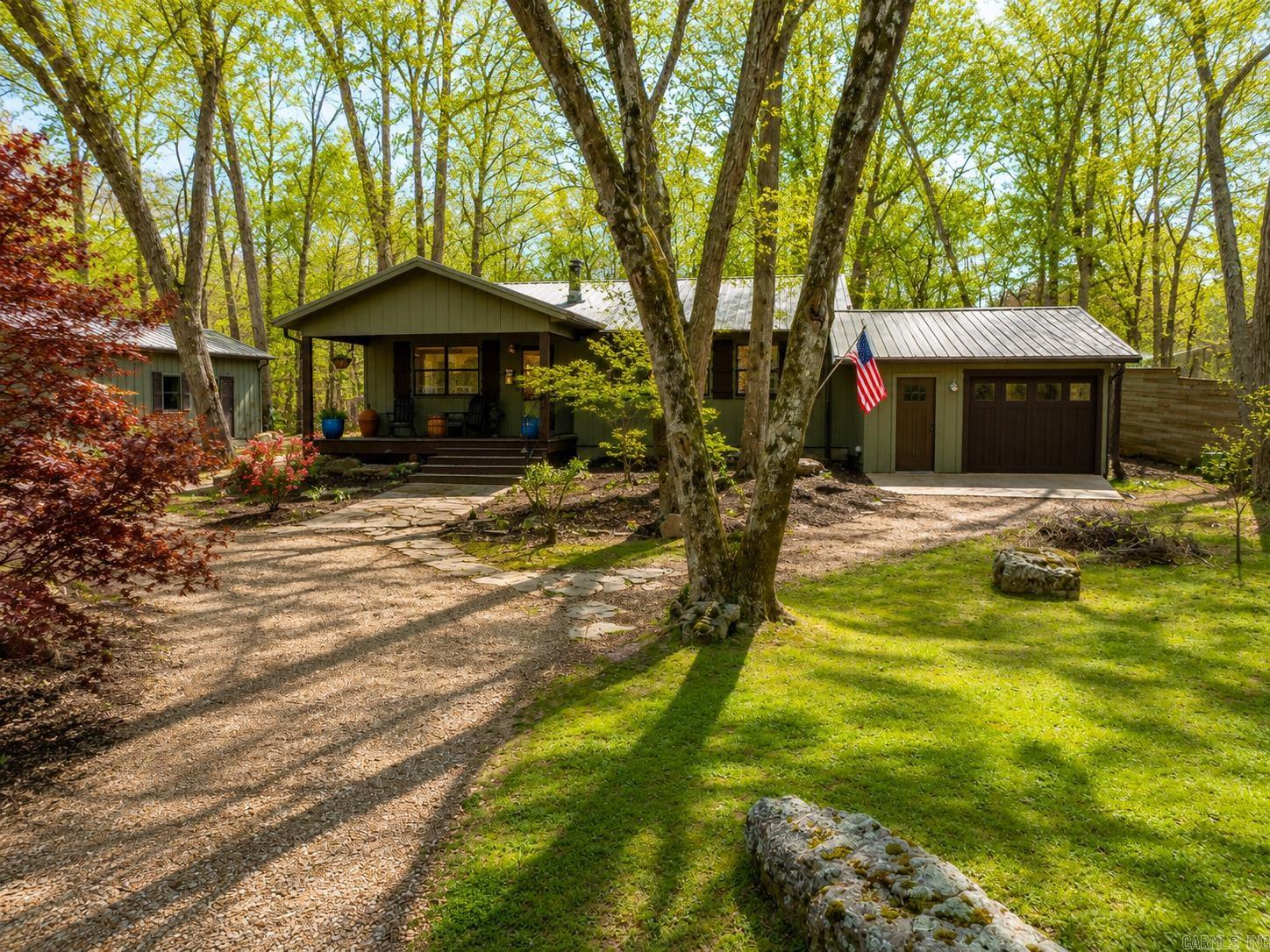 RIVER BEND - Residential