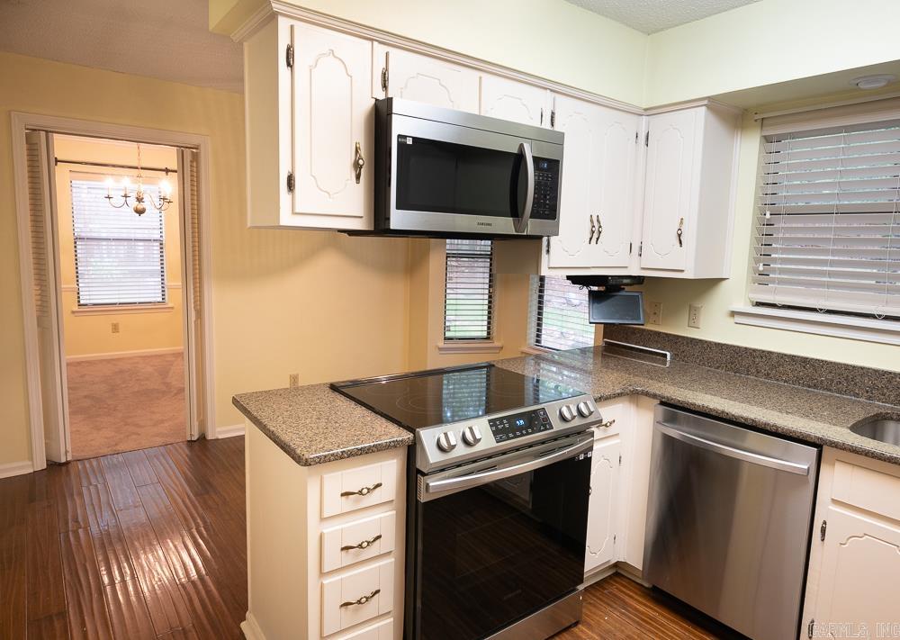 LUDINGTON HGTS - Residential
