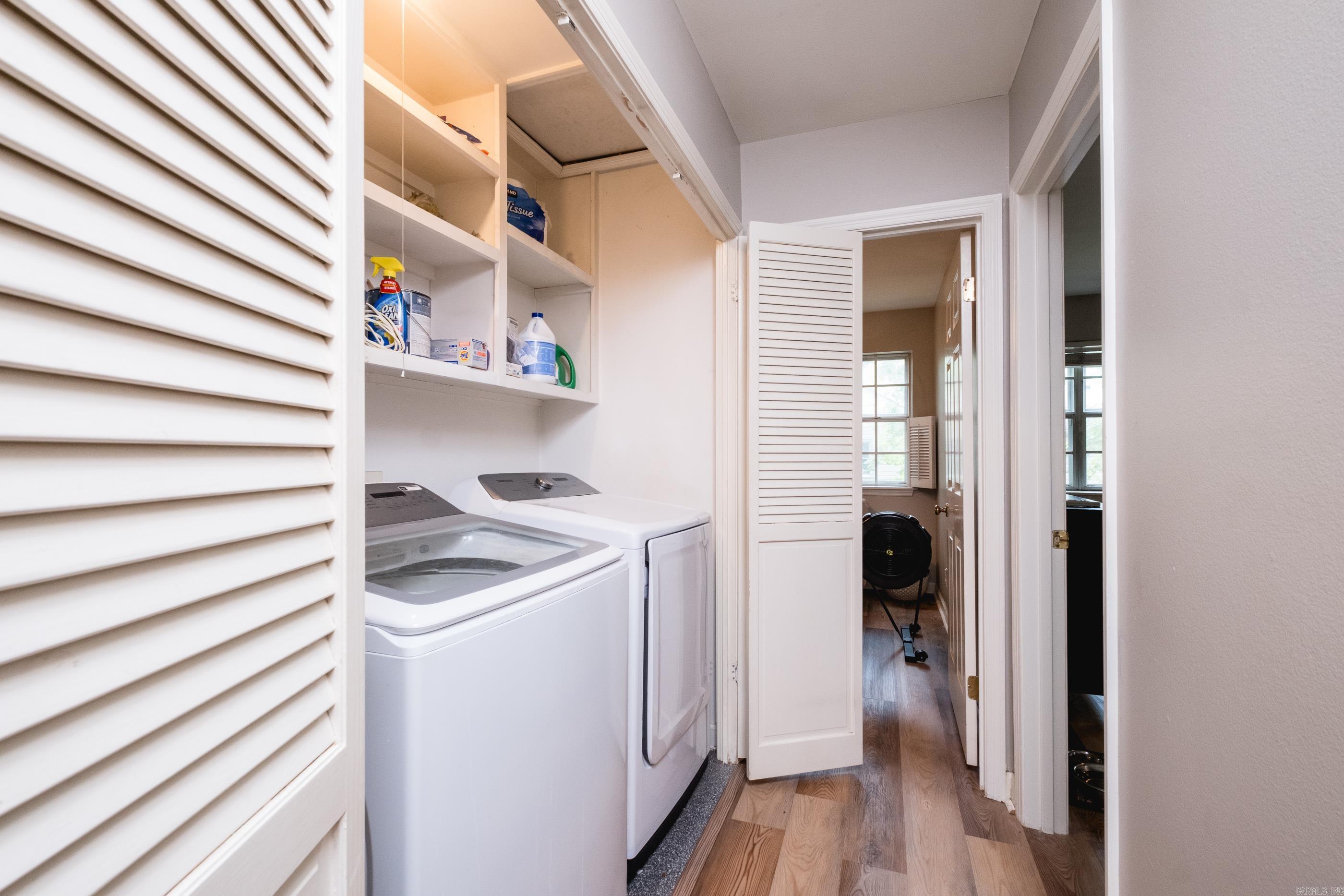 KINGSBRIDGE TWNHSE - Residential
