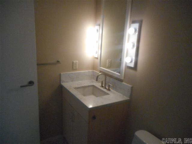 300 THIRD HPR - Residential