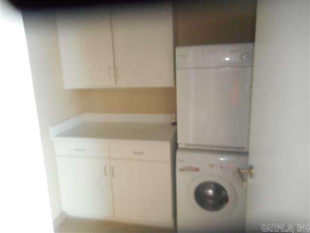 300 THIRD HPR - Residential