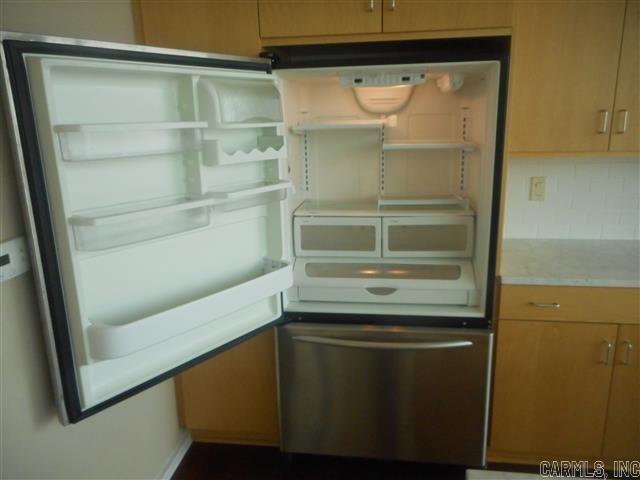 300 THIRD HPR - Residential