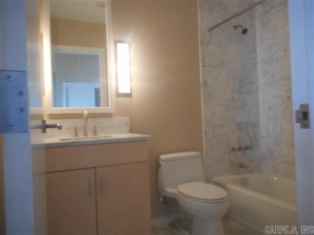 300 THIRD HPR - Residential