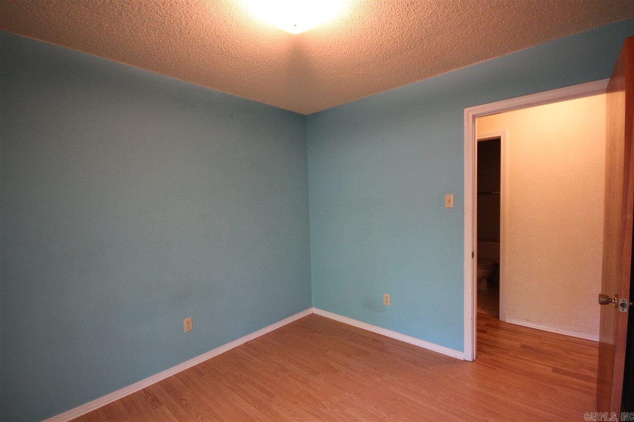 ROLLING OAKS - Residential