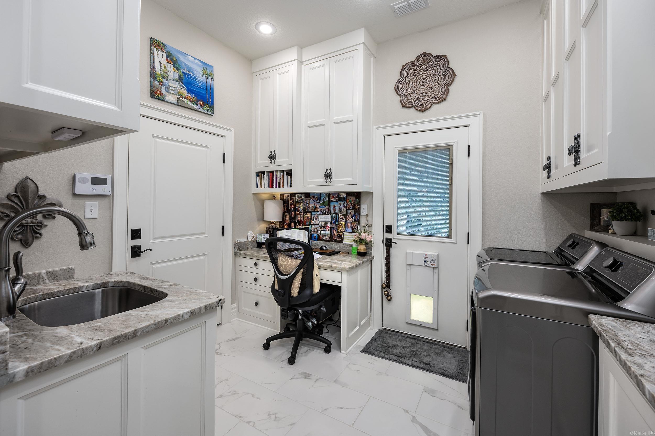 MOUNTAIN CREST ESTATES - Residential