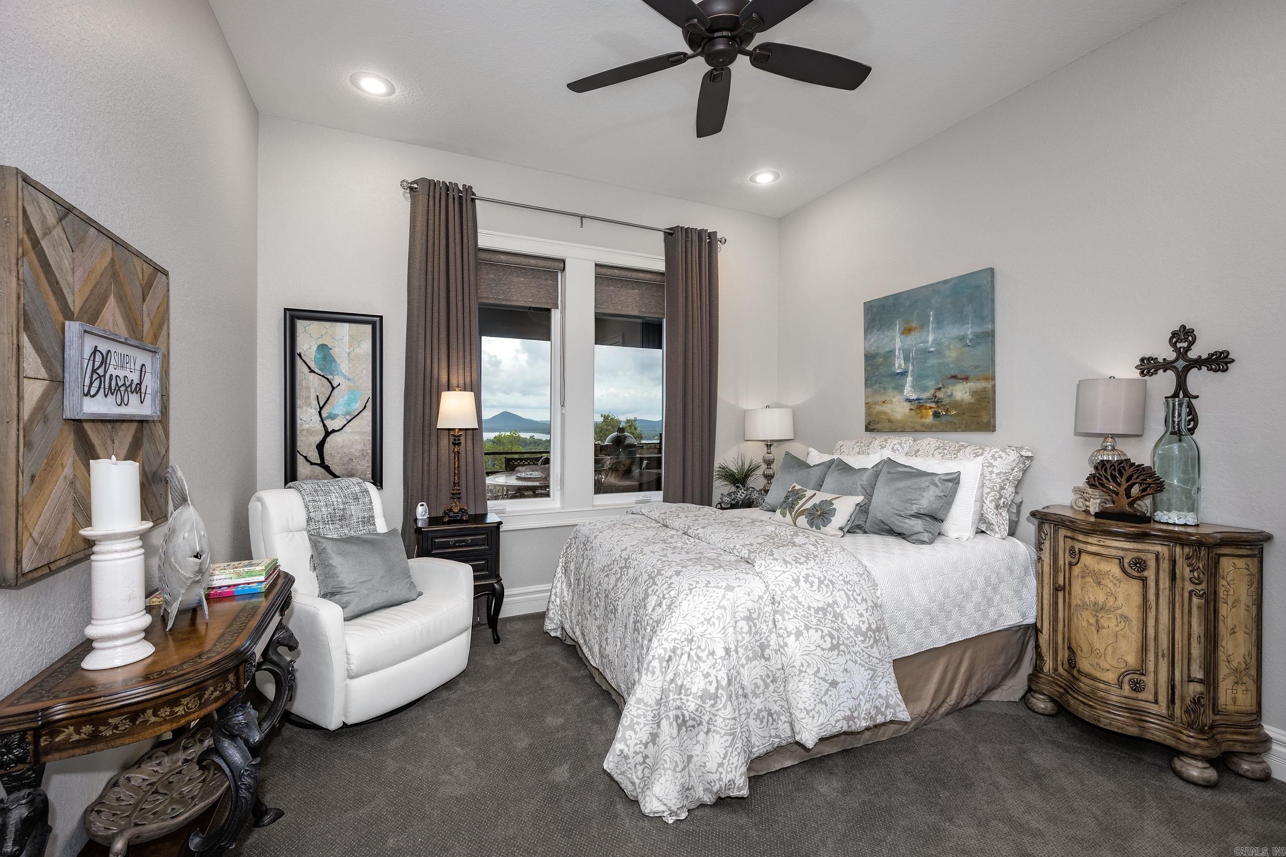 MOUNTAIN CREST ESTATES - Residential