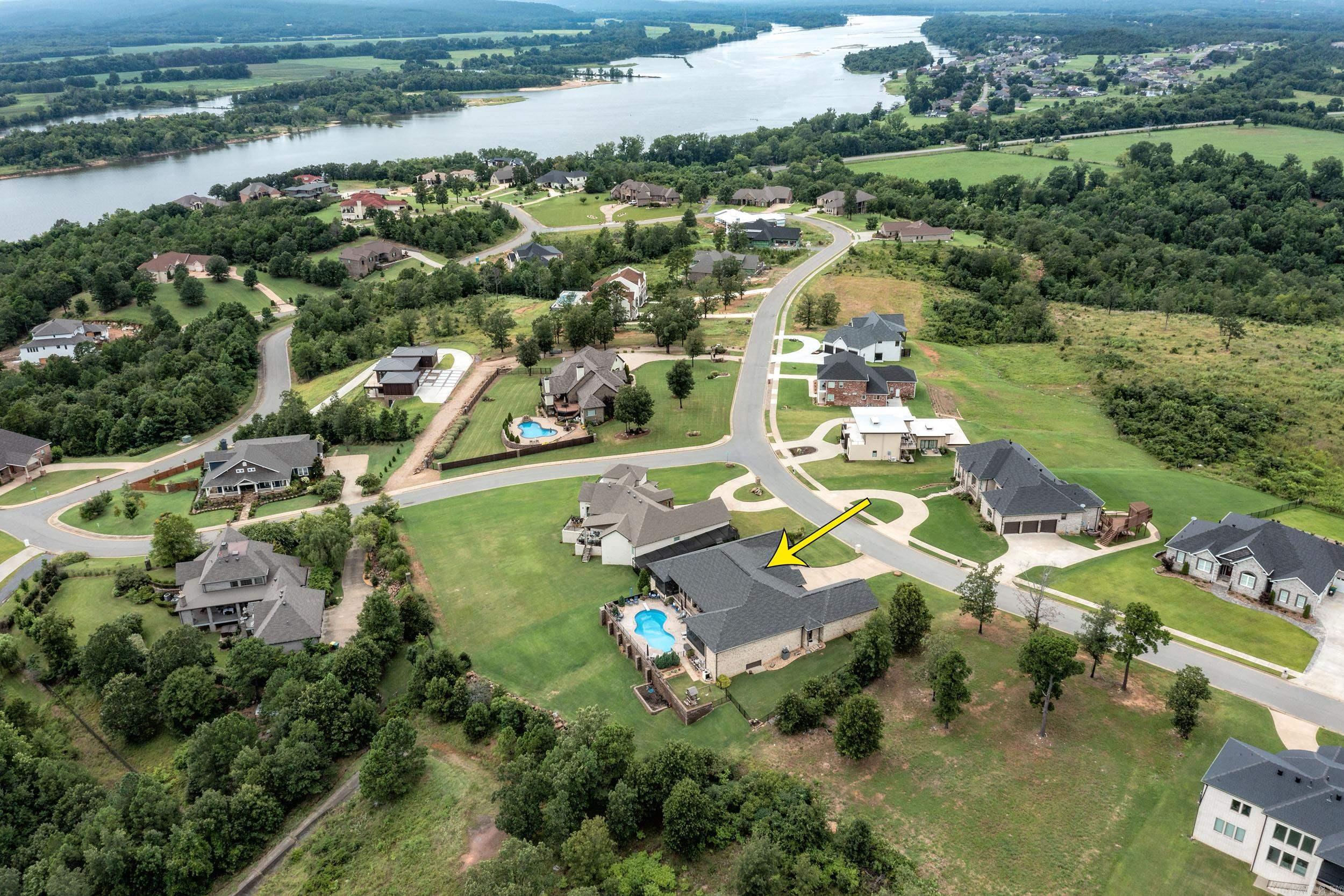 MOUNTAIN CREST ESTATES - Residential