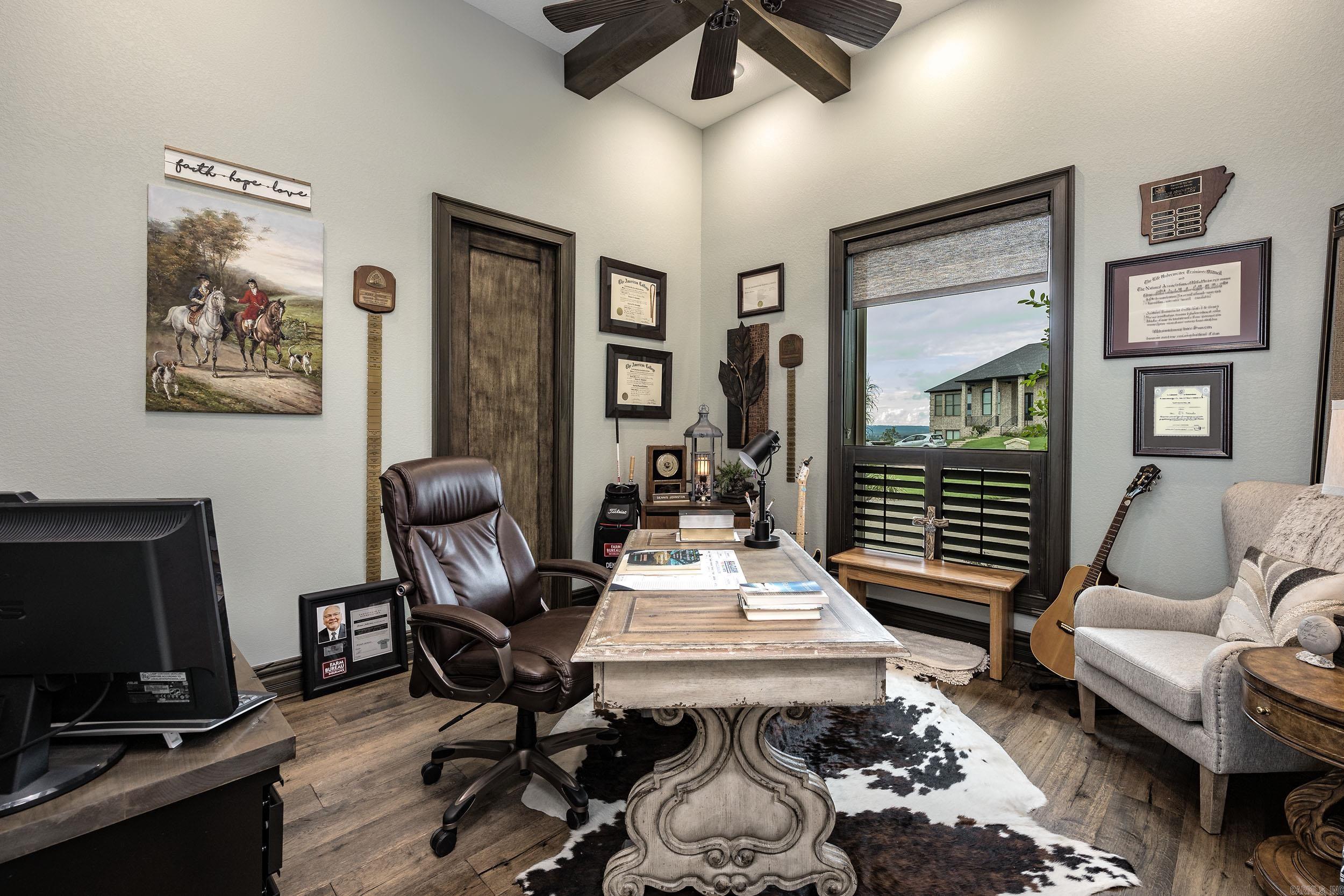 MOUNTAIN CREST ESTATES - Residential