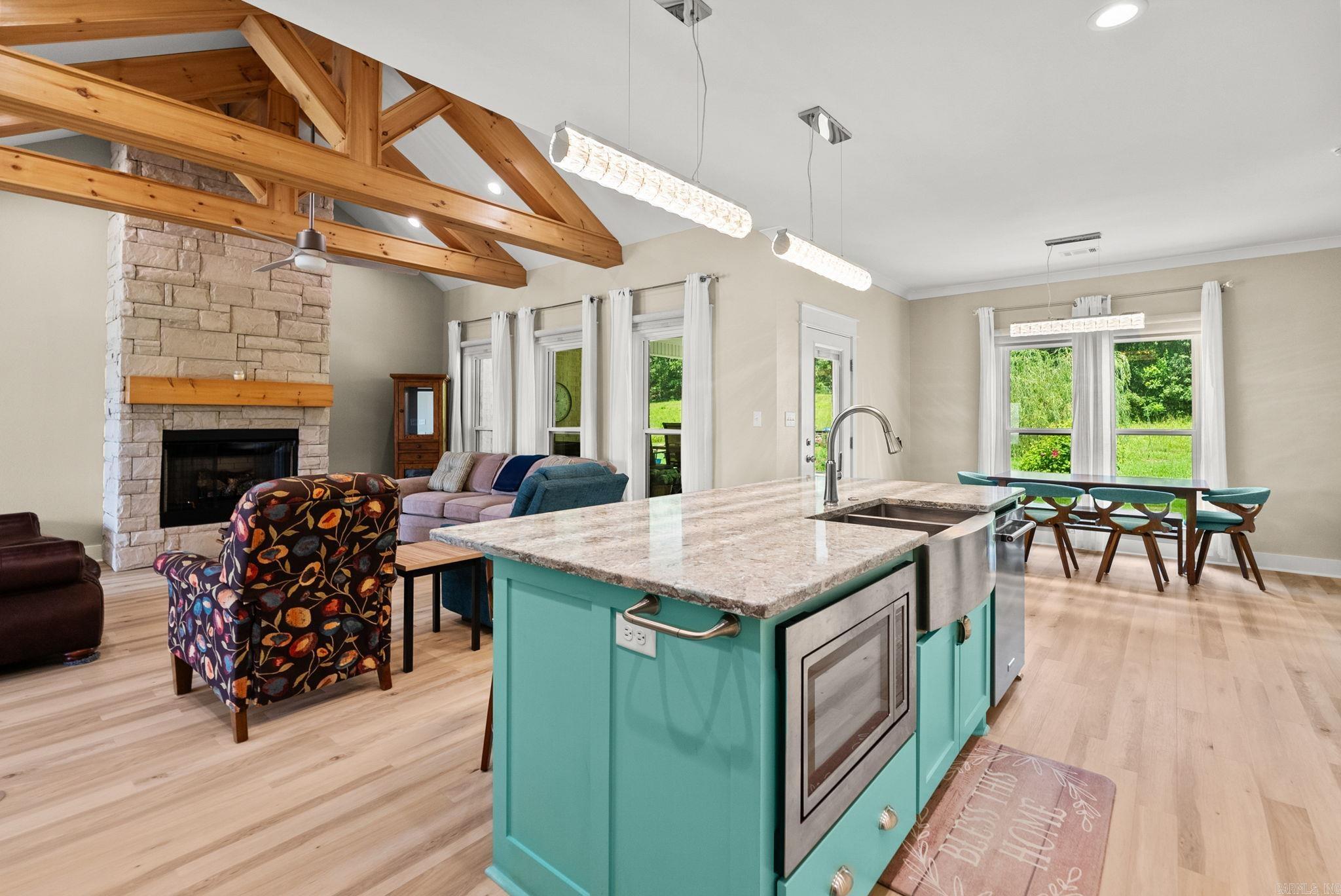 RIDGE VIEW - Residential