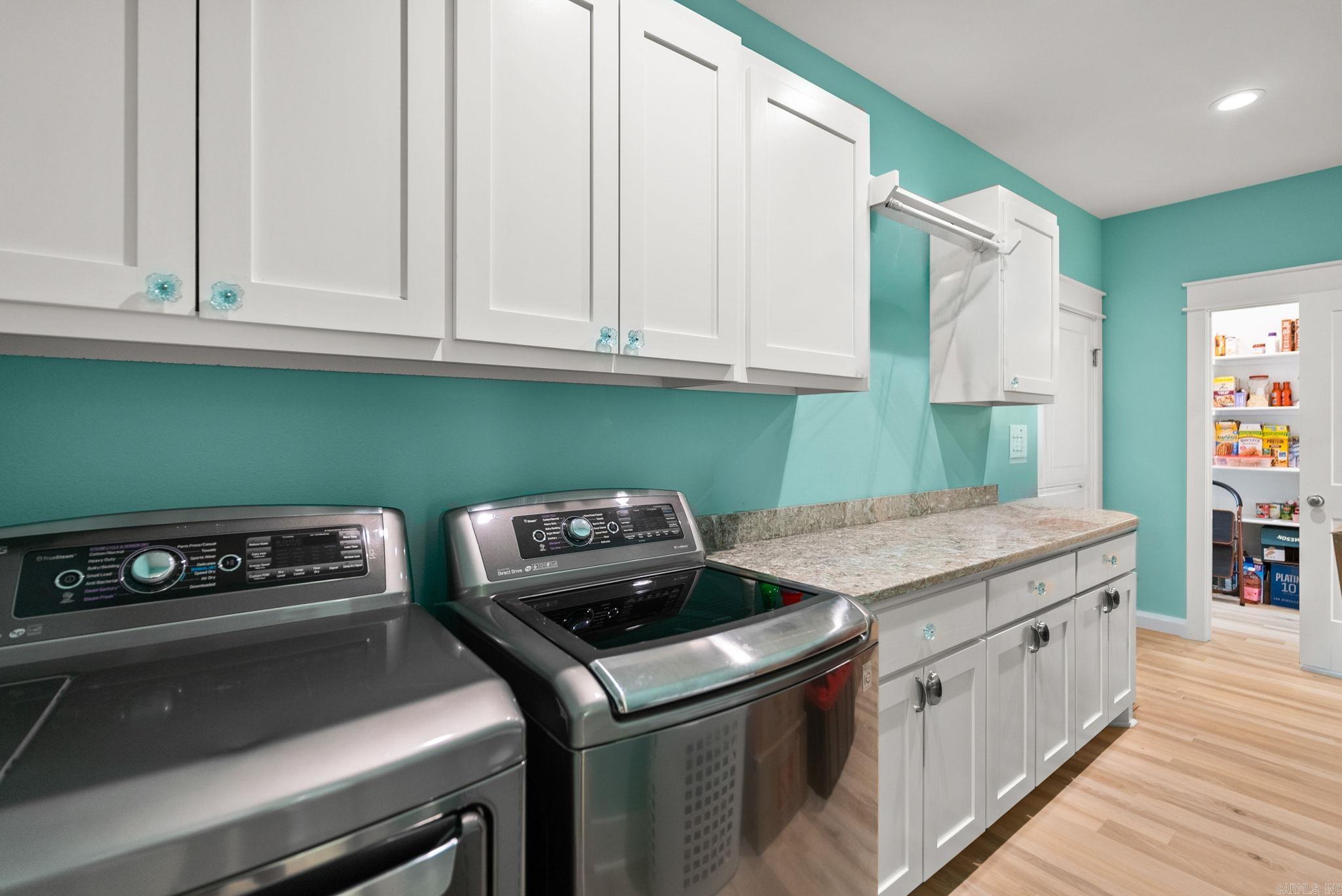 RIDGE VIEW - Residential