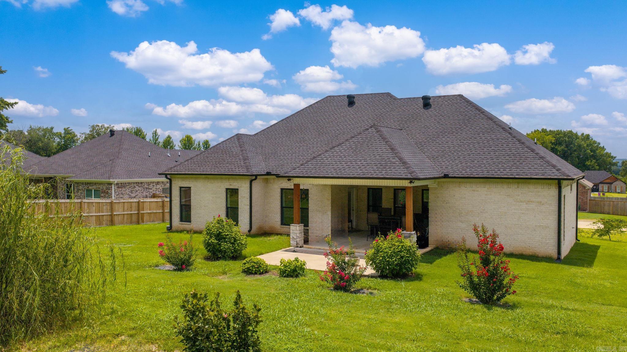 RIDGE VIEW - Residential