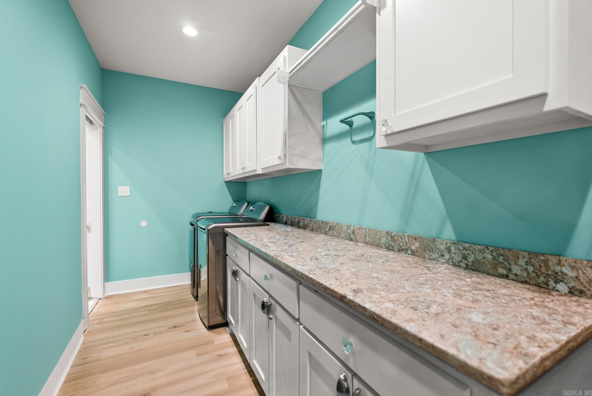 RIDGE VIEW - Residential