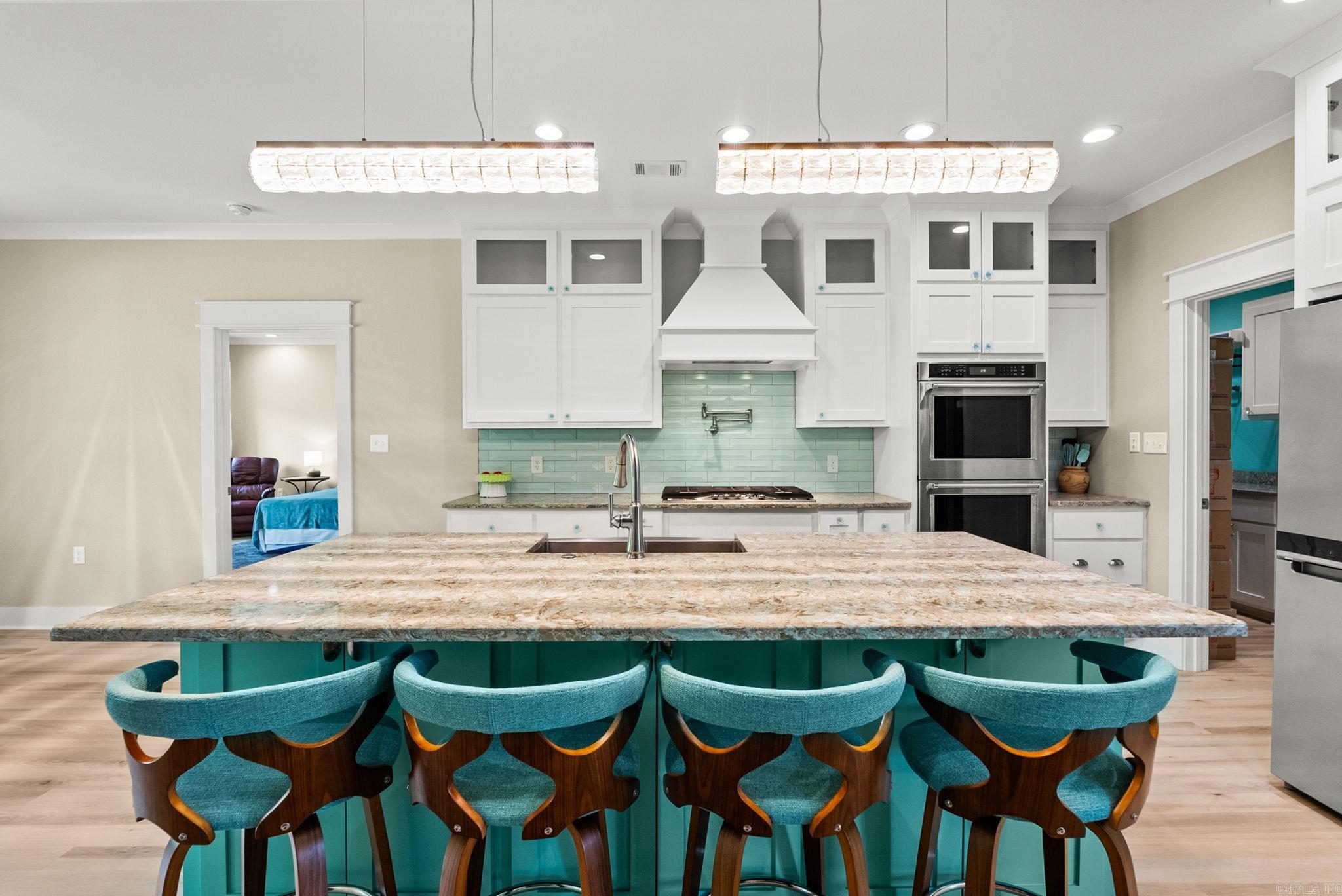 RIDGE VIEW - Residential
