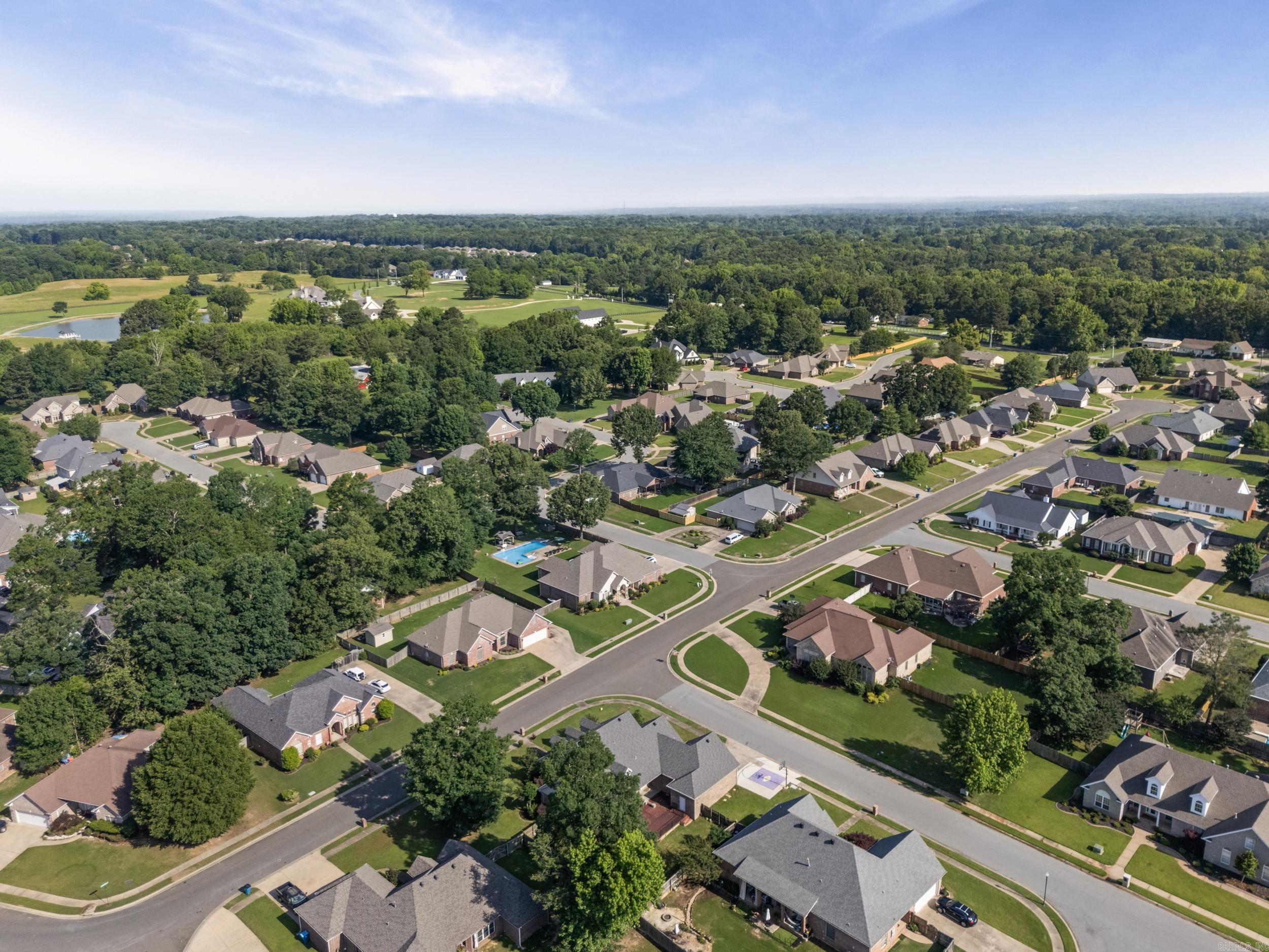 LONGHILLS VILLAGE - Residential