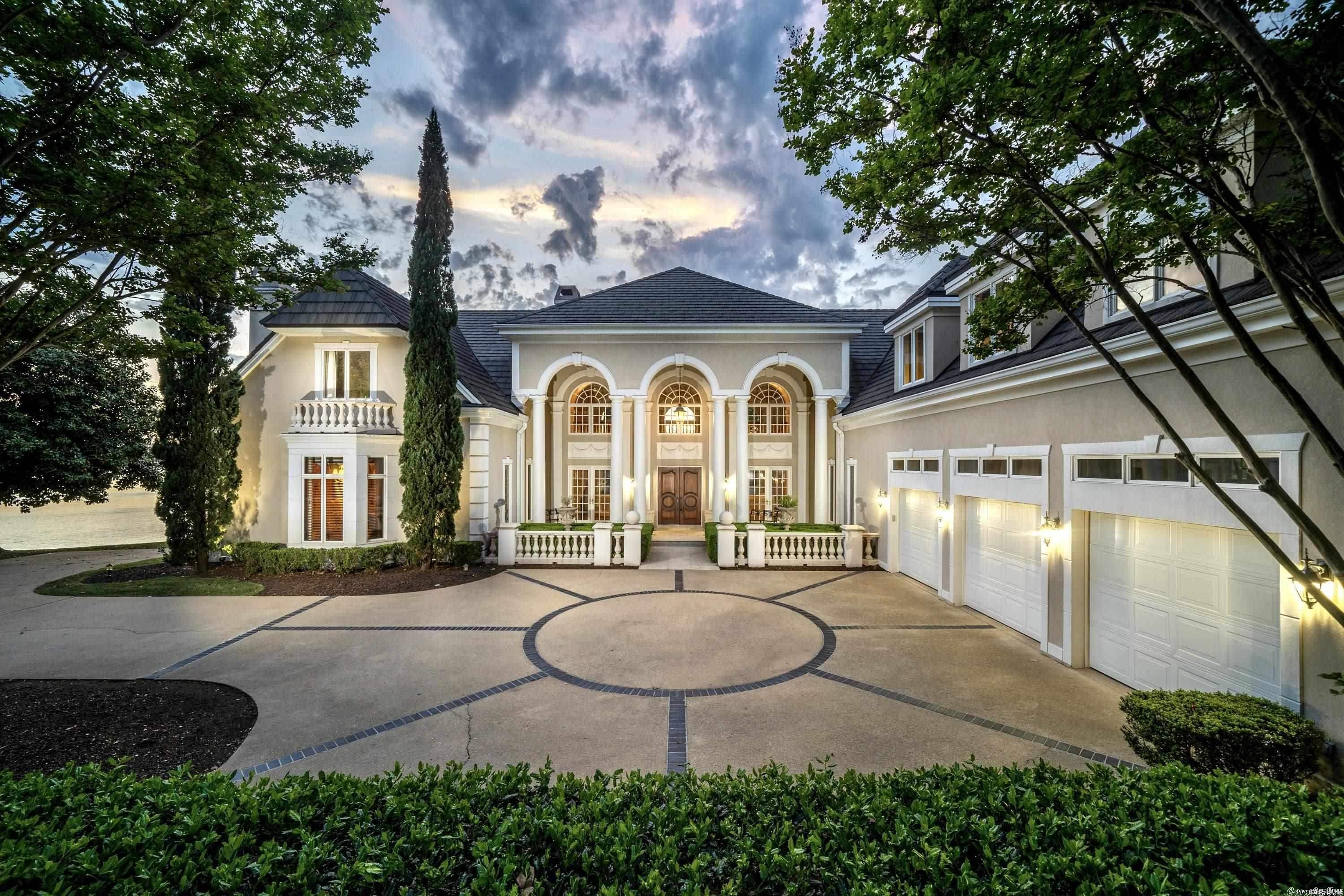 Driftwood Point - Residential