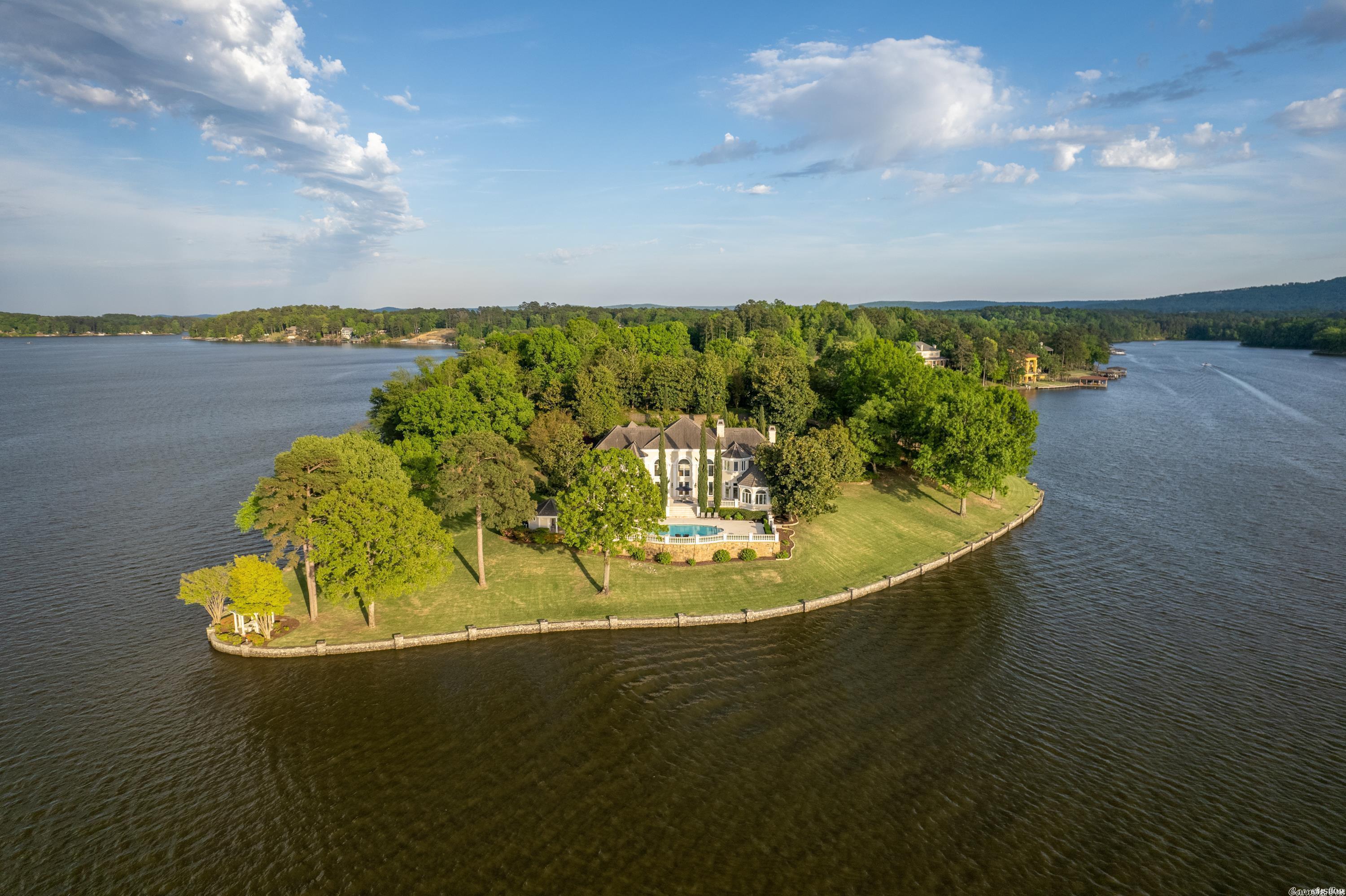 Driftwood Point - Residential