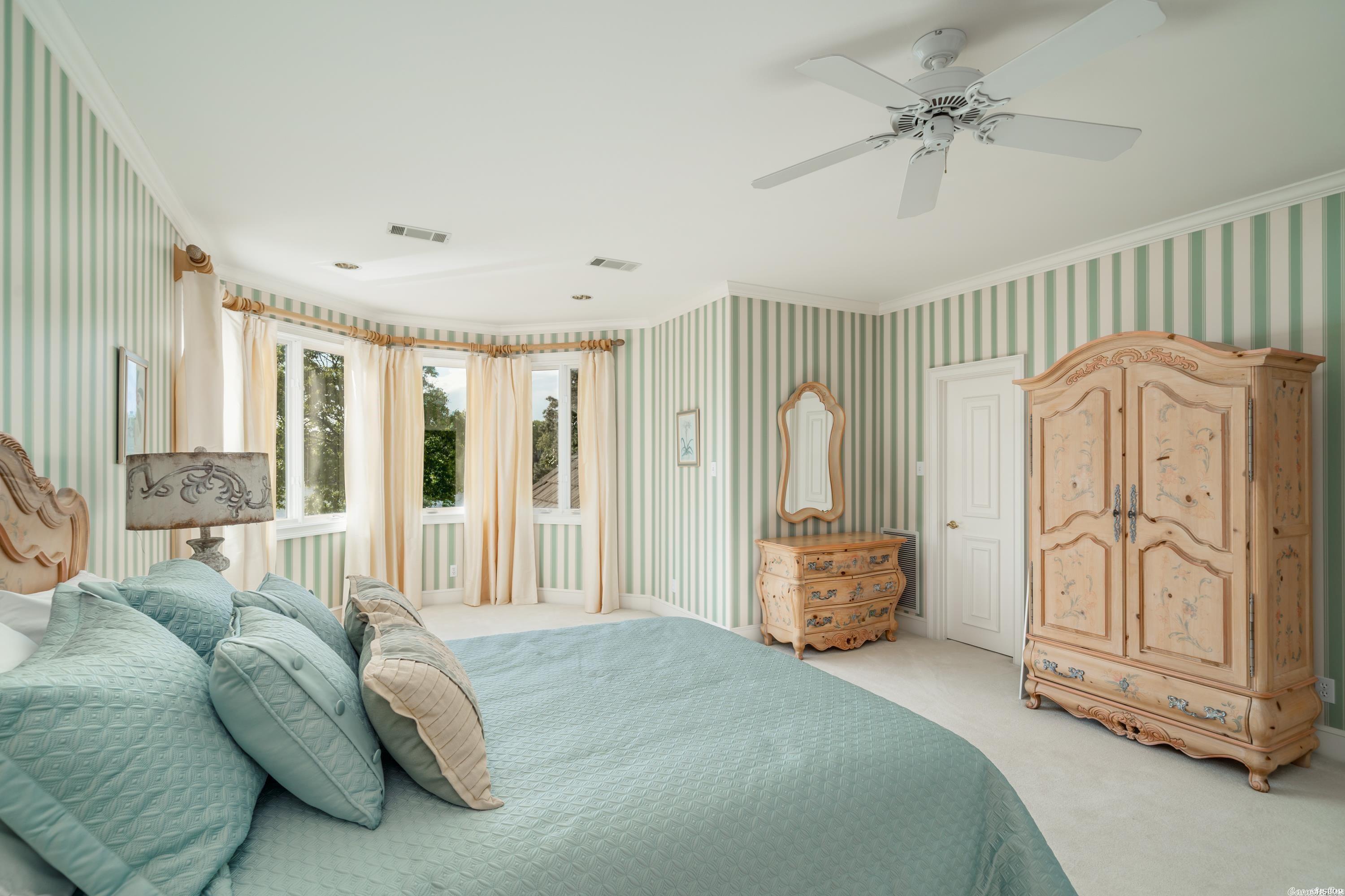 Driftwood Point - Residential