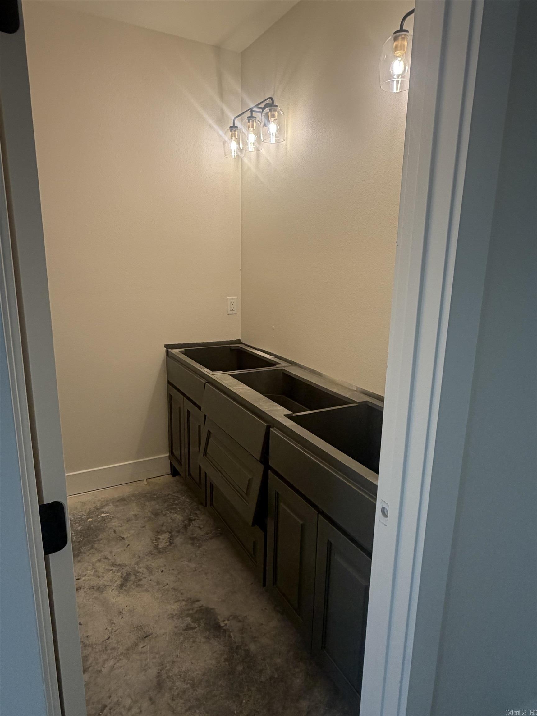ROMAN HEIGHTS SUBDIVISION - Residential