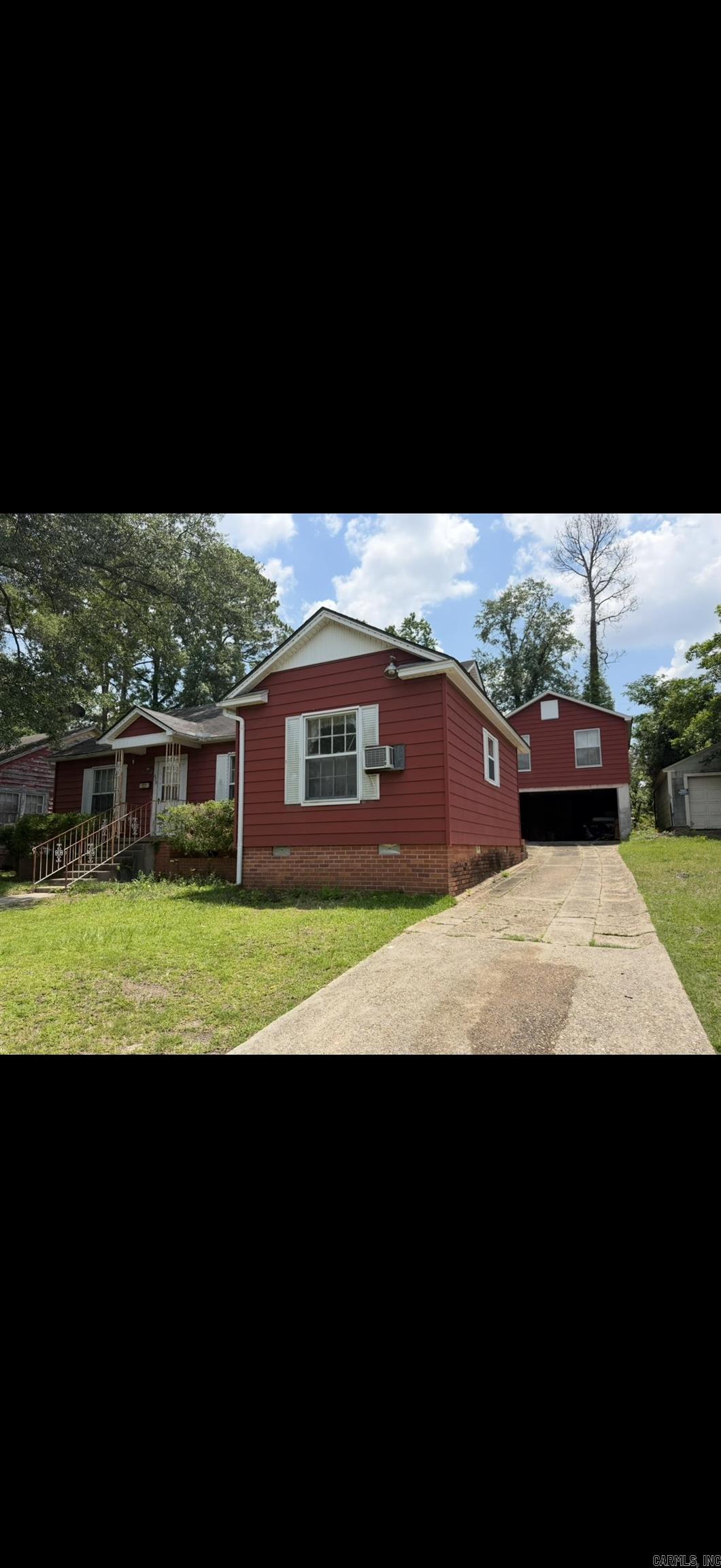 Helms Hillcrest - Residential