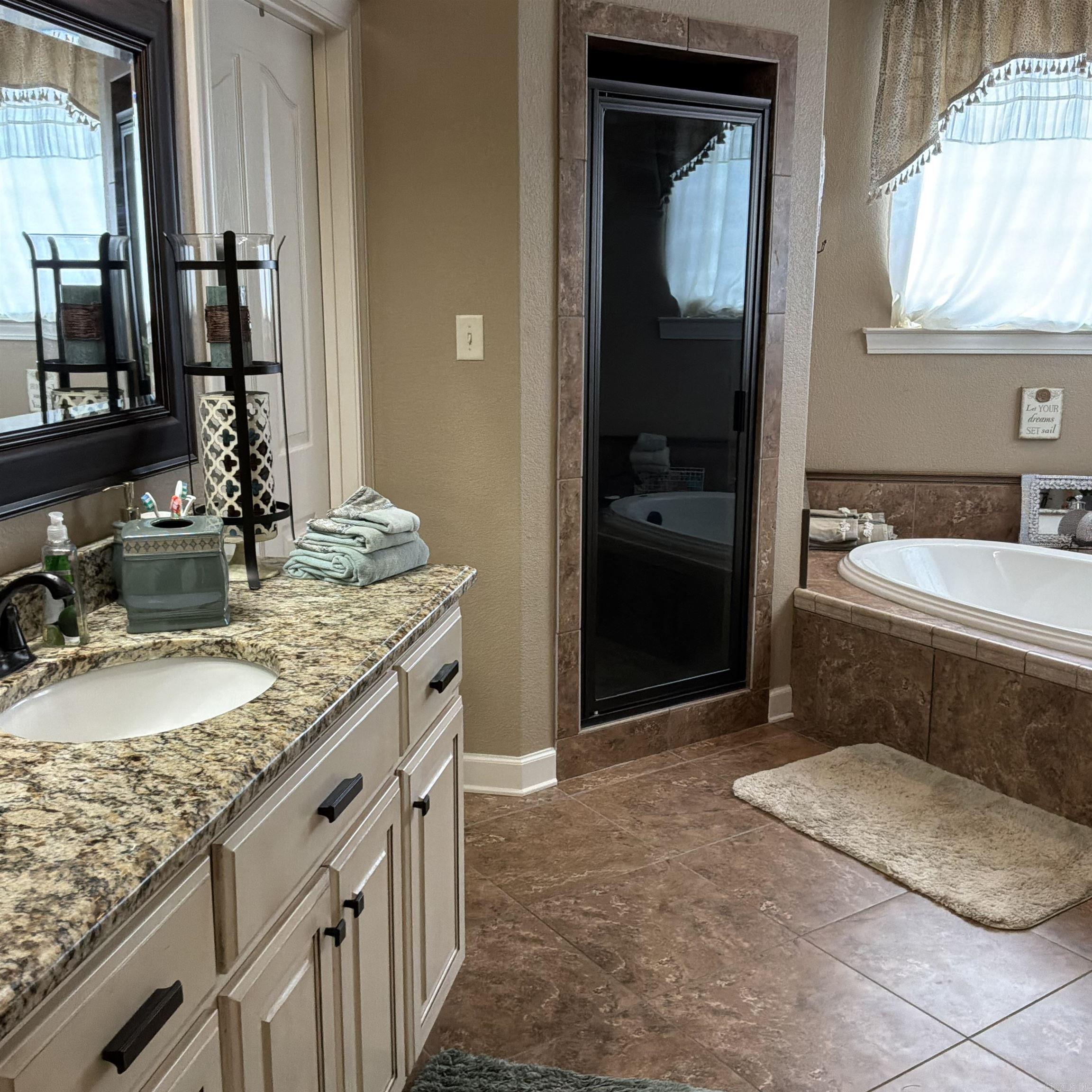 EDGEWATER ADDN - Residential