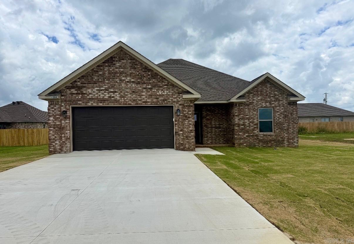 DUNFORD VILLAGE - Residential