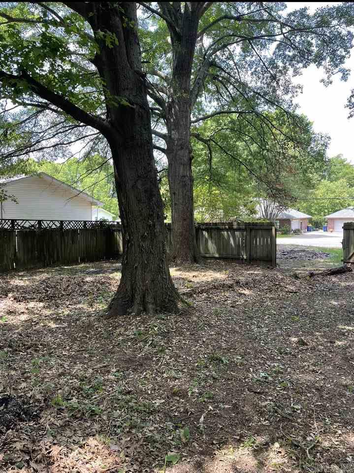 EAST SIDE ACRES - Residential