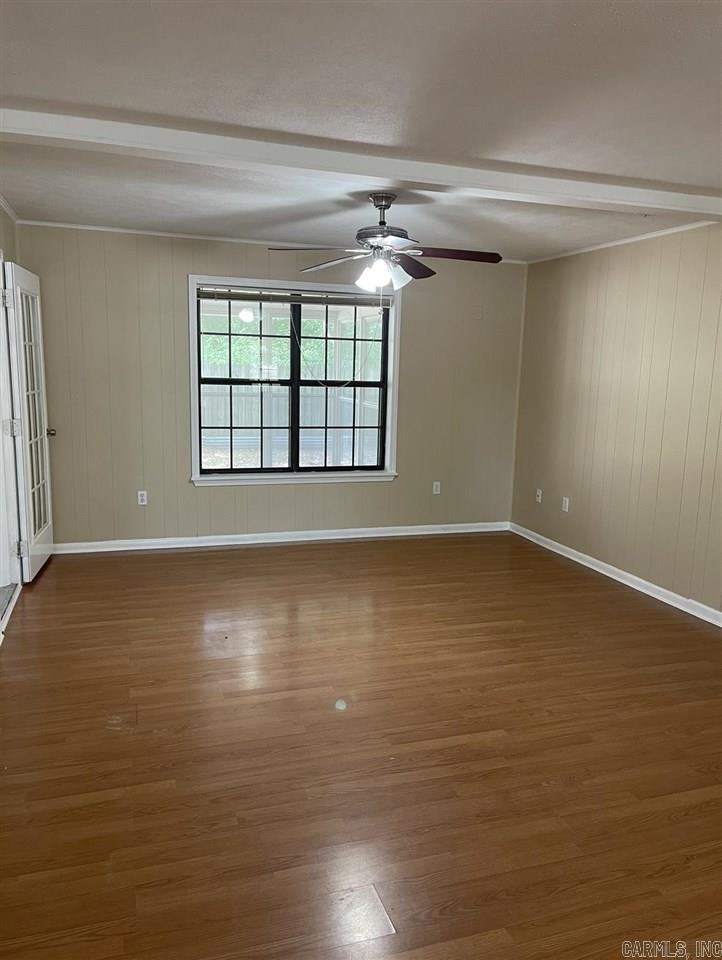 EAST SIDE ACRES - Residential