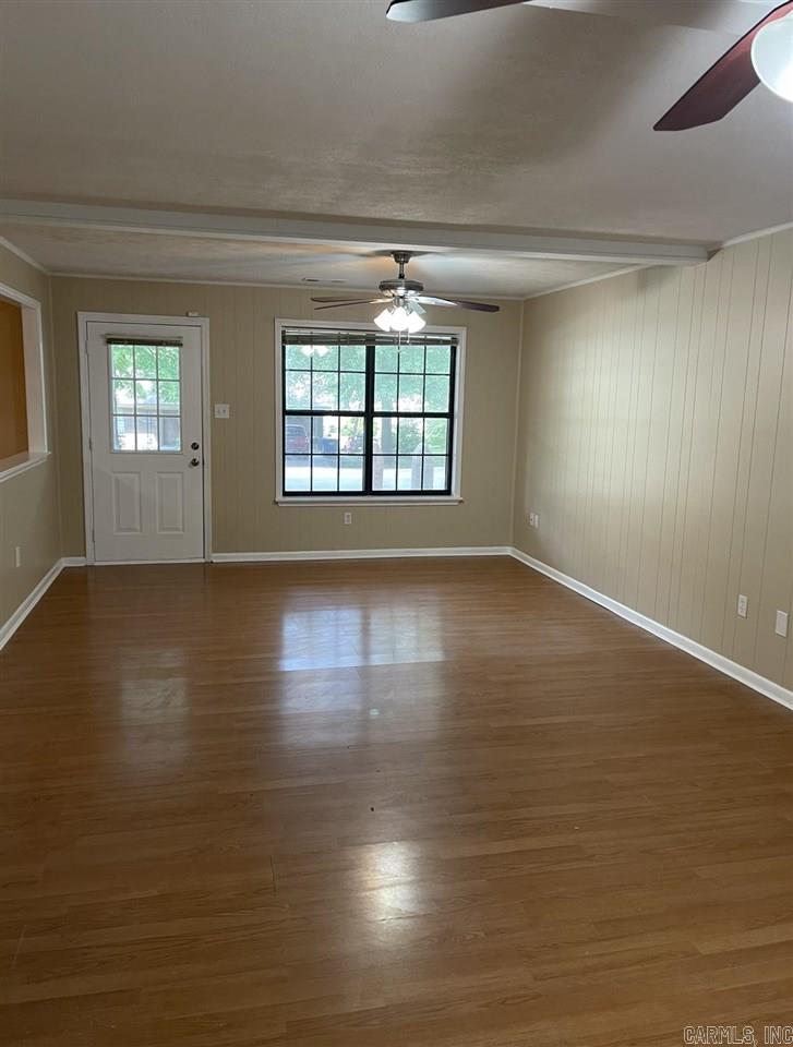 EAST SIDE ACRES - Residential