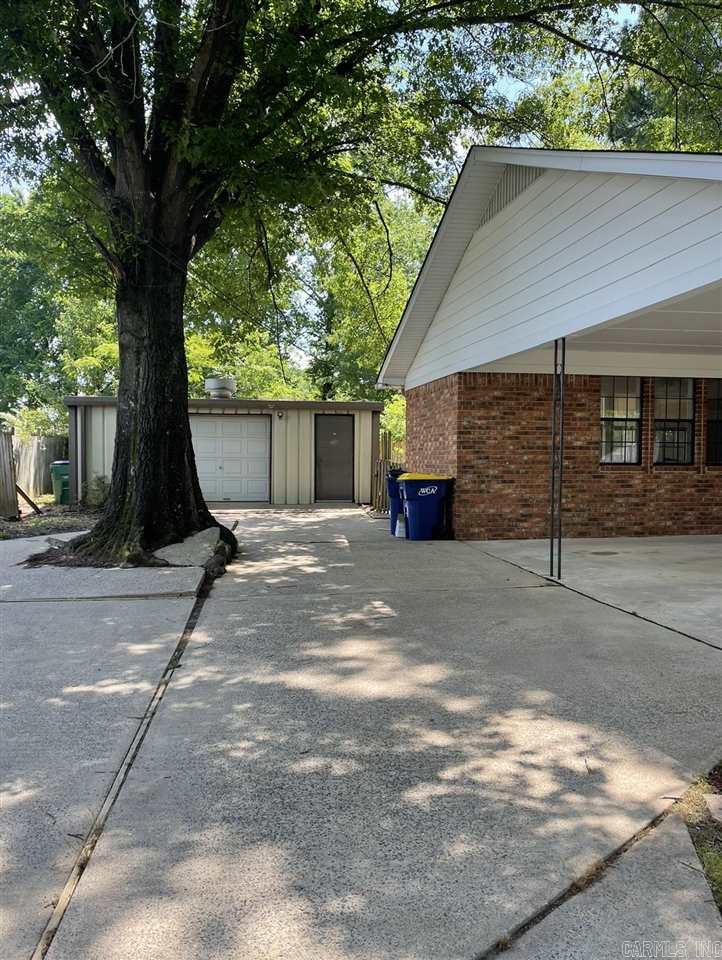 EAST SIDE ACRES - Residential