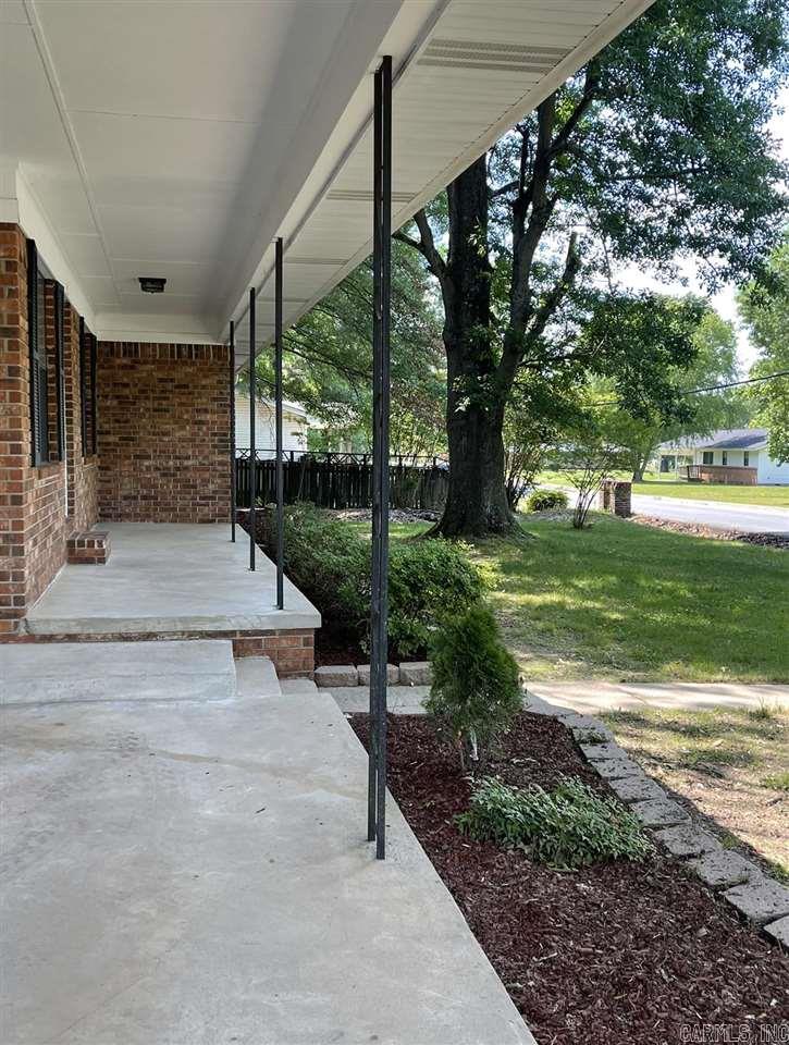 EAST SIDE ACRES - Residential