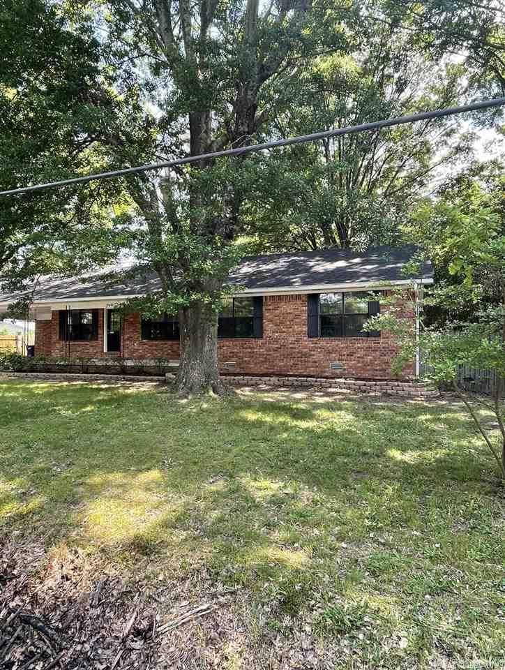 EAST SIDE ACRES - Residential