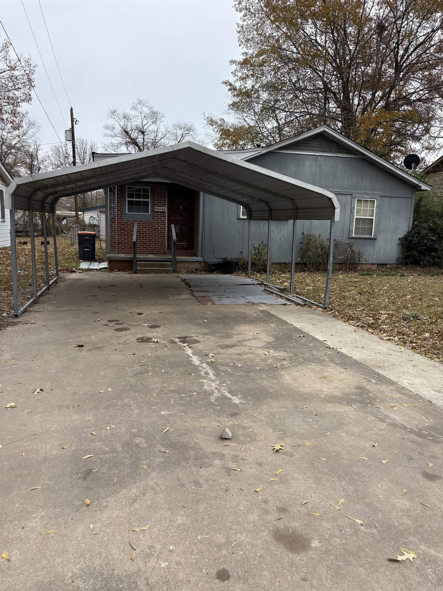House is great to add your personal touch, being sold as is with no repairs.    Storge building in backyard.