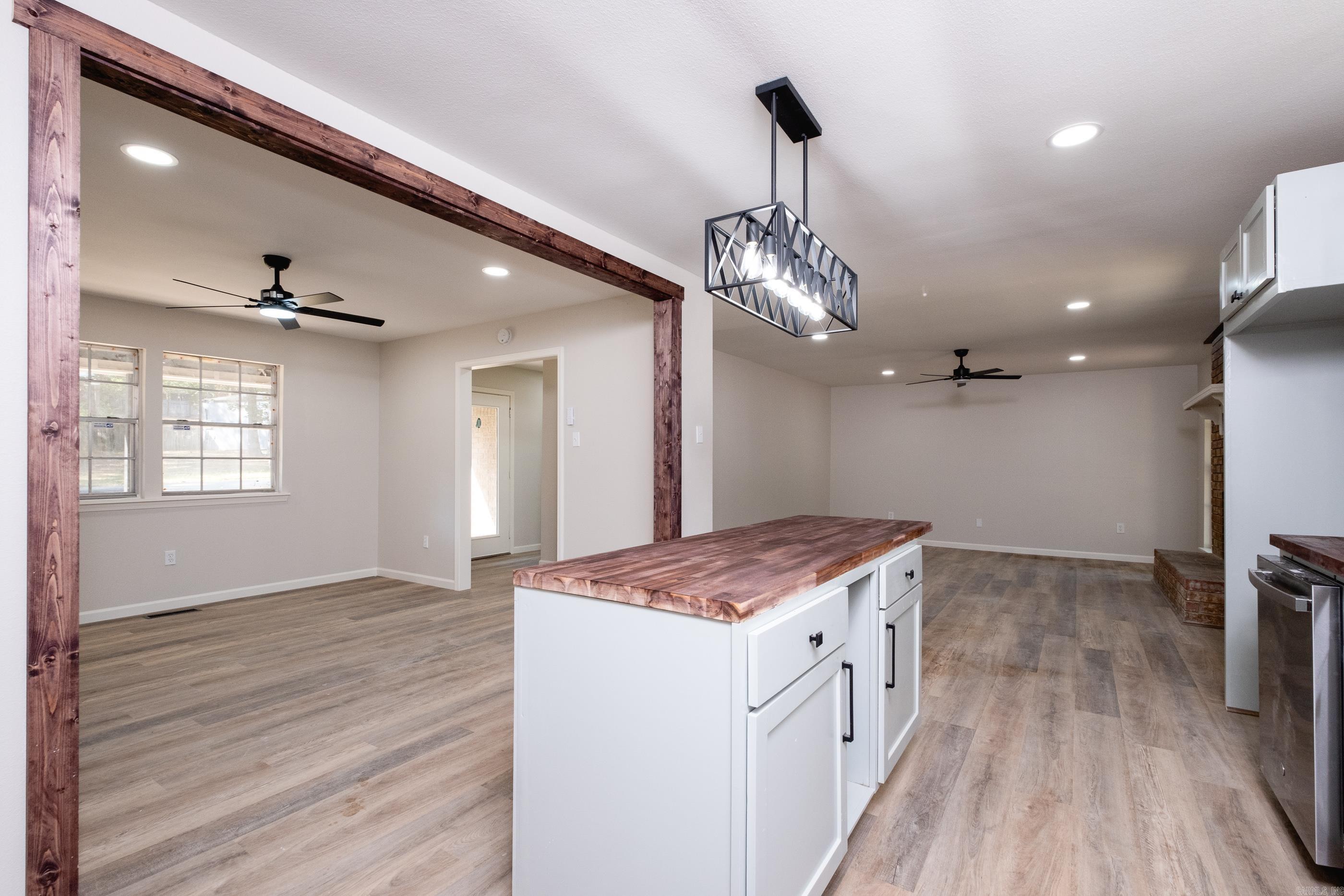 MISTY MEADOWS - Residential