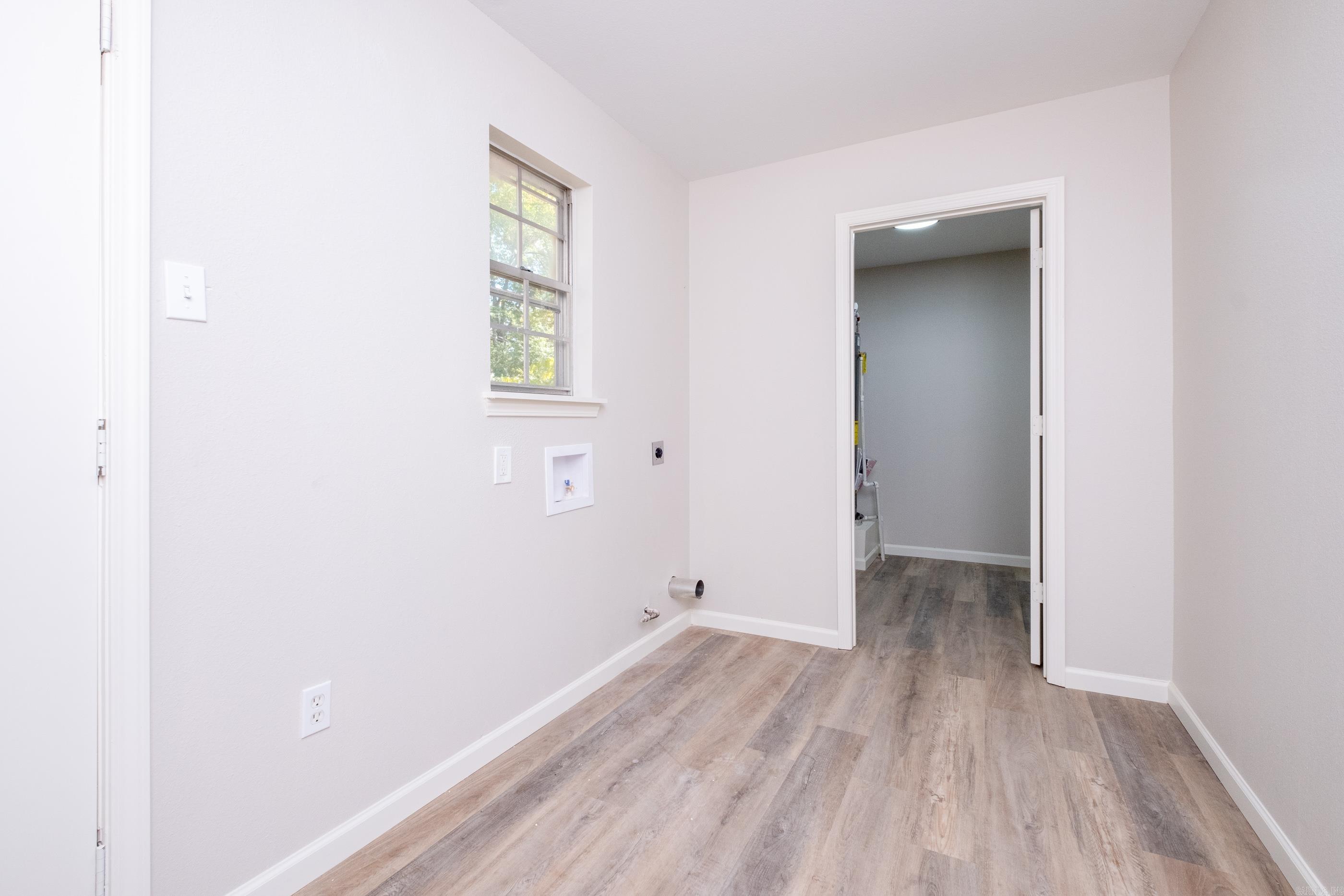 MISTY MEADOWS - Residential