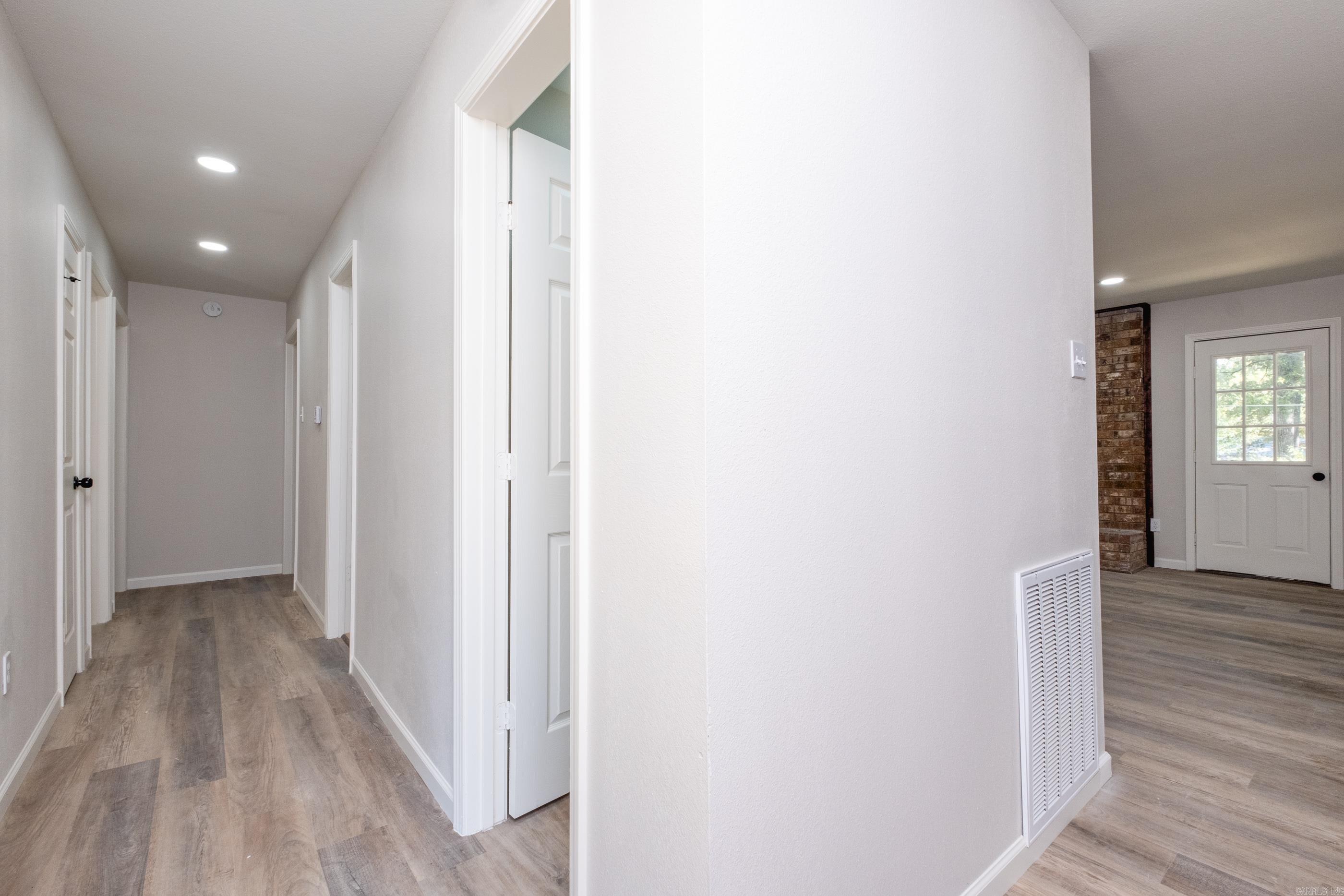 MISTY MEADOWS - Residential