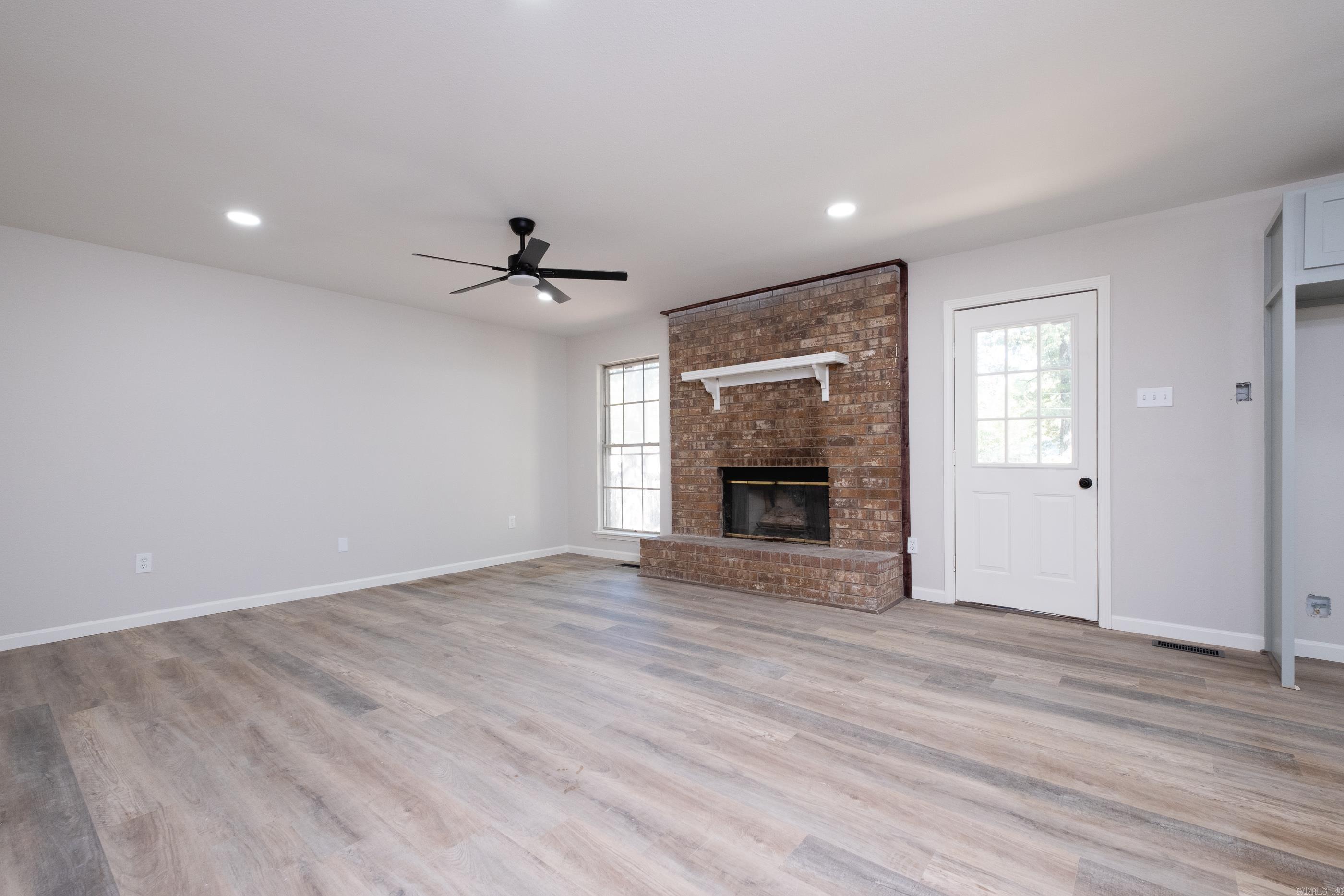 MISTY MEADOWS - Residential