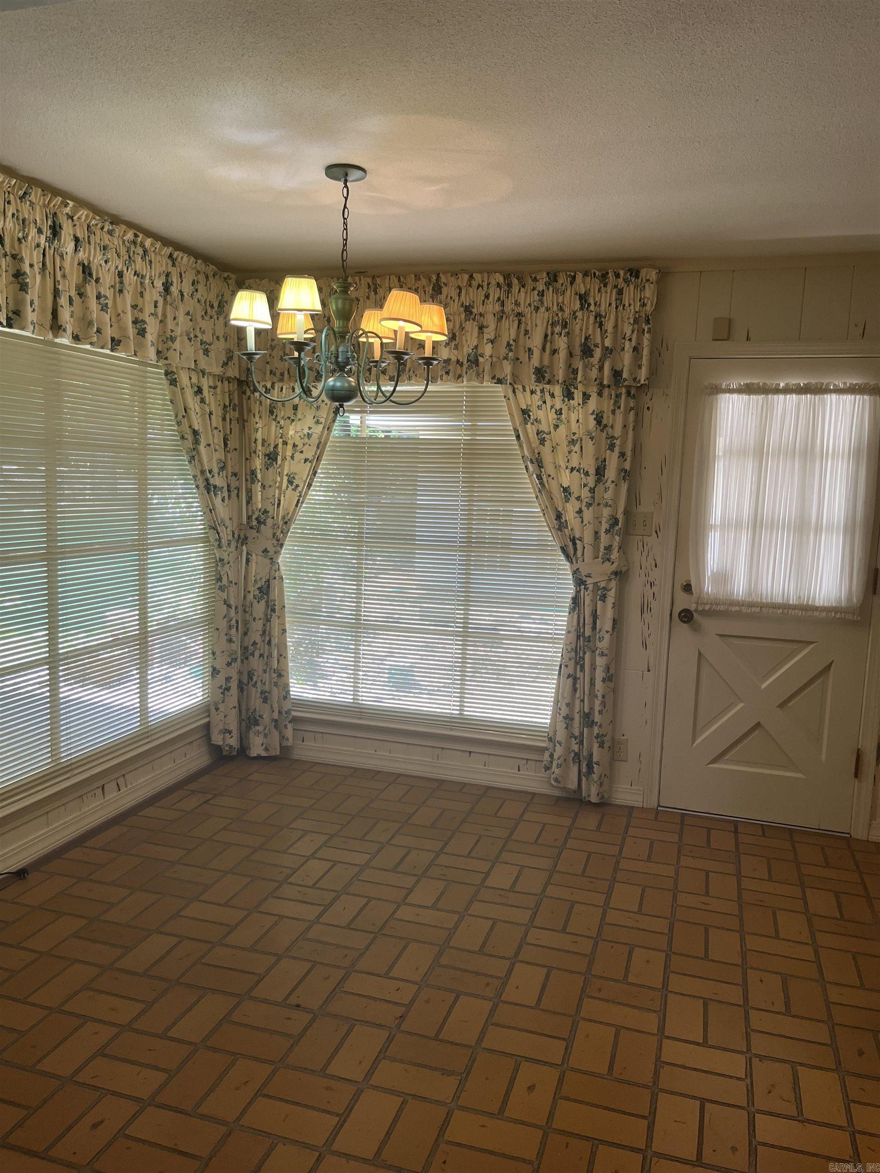 SOUTHERN STATE HEIGHTS - Residential