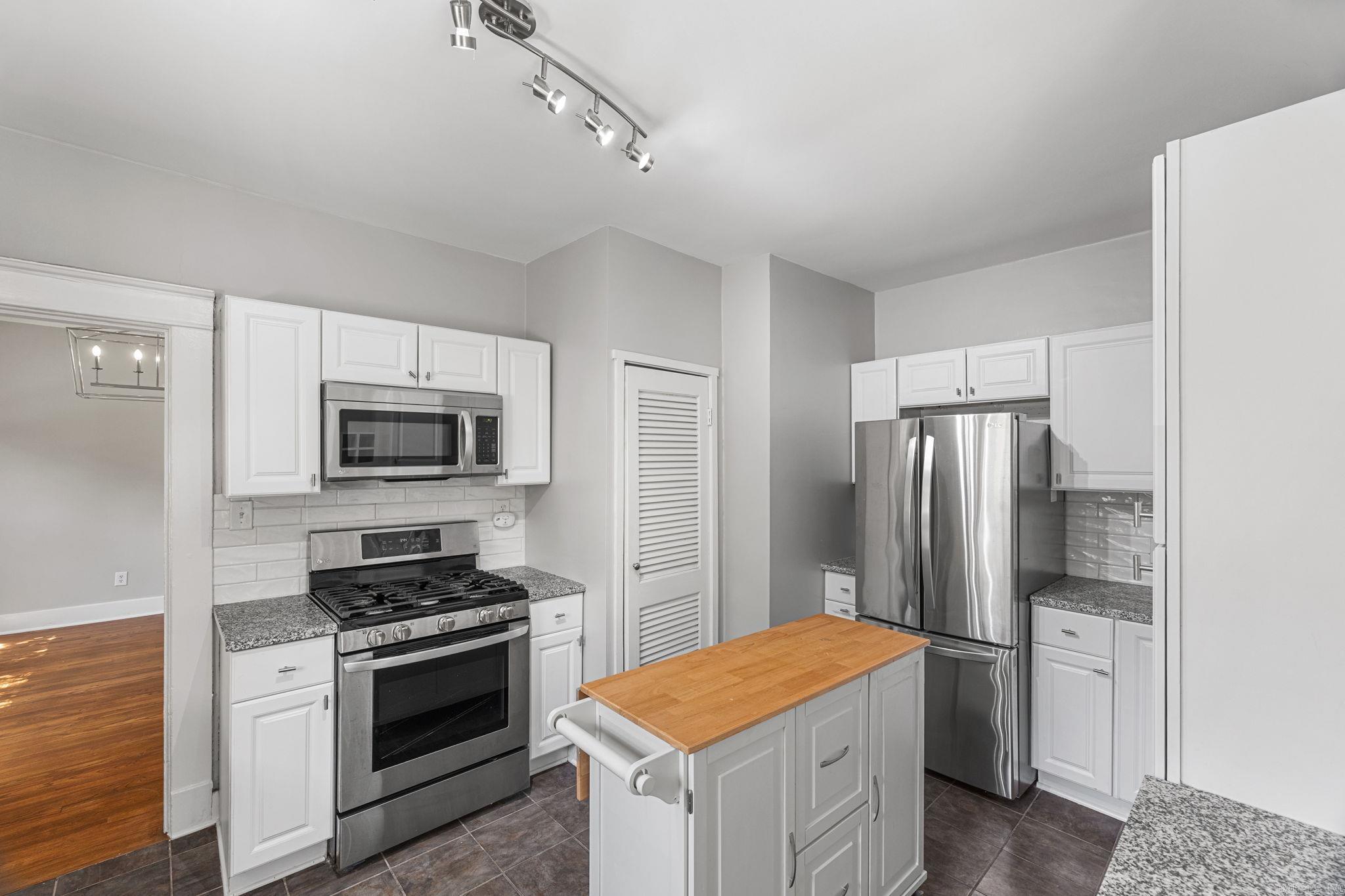 Pulaski Heights - Residential