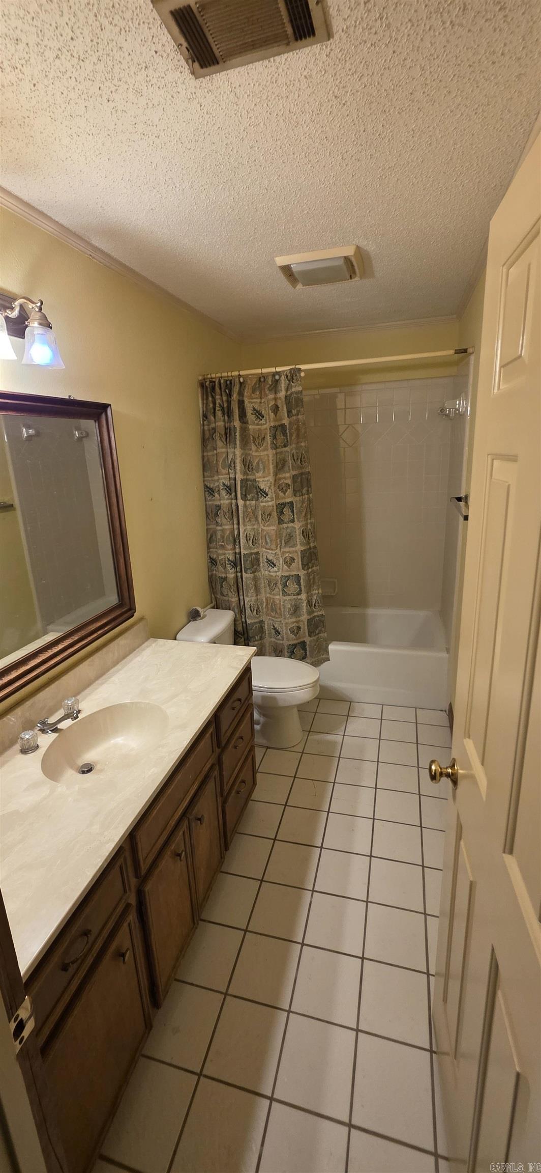 MARLOWE MANOR - Residential