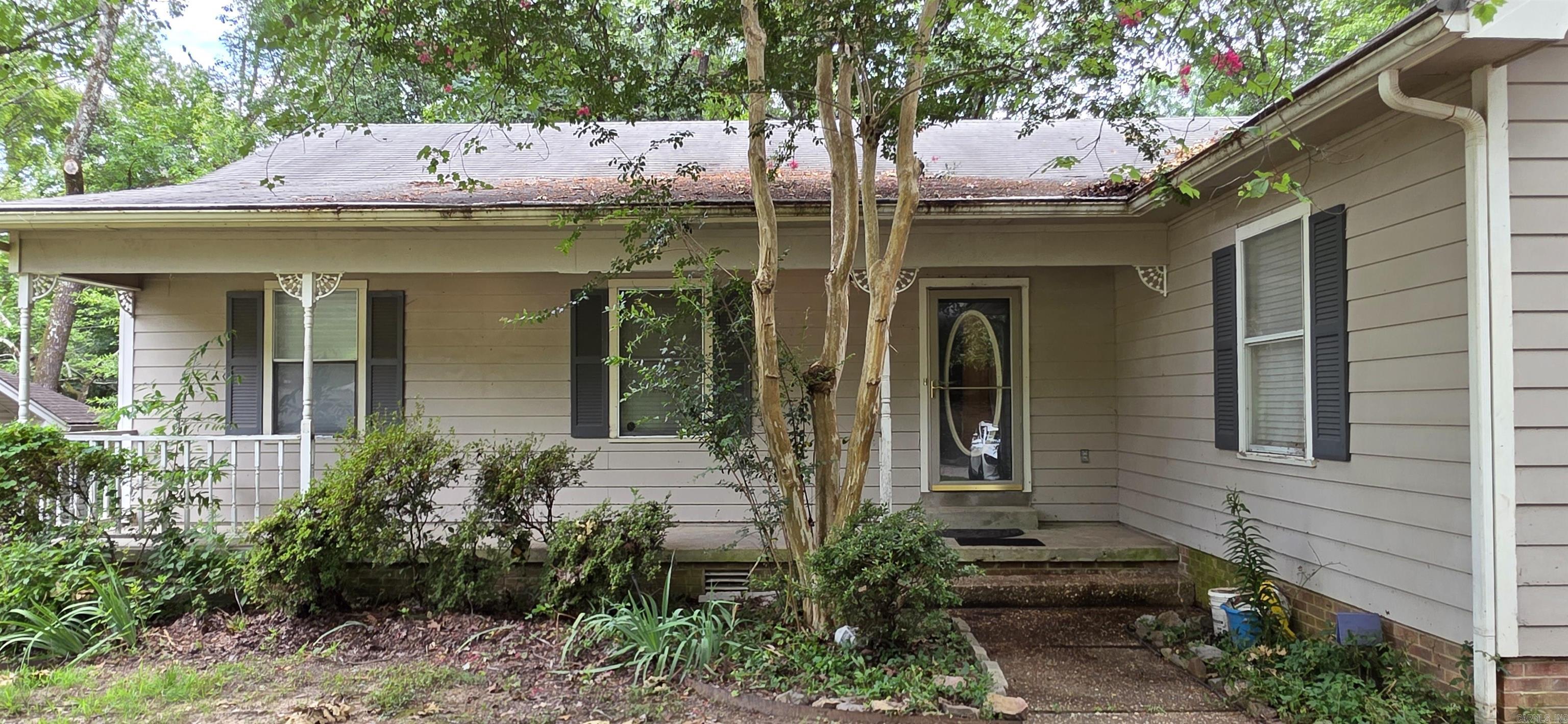 MARLOWE MANOR - Residential