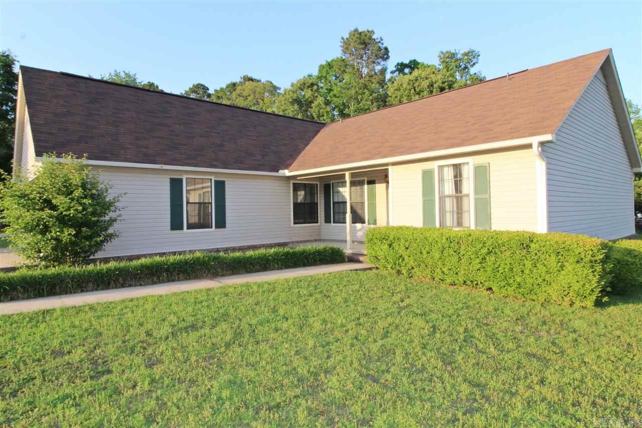 Well maintained home with a new roof and new flooring*spacious living room with dining area*eat in kitchen with breakfast bar*open floor plan* master has 3 CLOSETS* Jacuzzi tub*separate shower* double vanity*guest bedroom has 2 closets* fresh paint*nice pantry* NEW appliances* No carpet in this home! Nice & quiet neighborhood with convenient location* This home has it all, at a price you can afford!