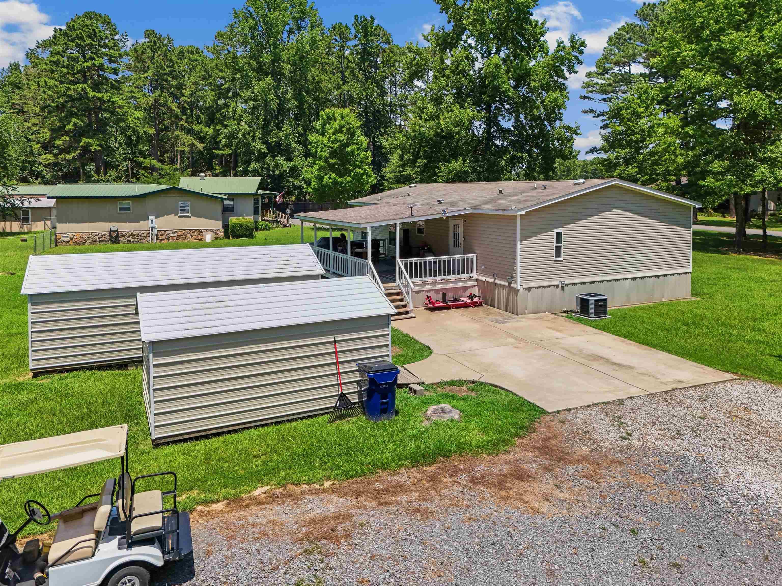 LOBLOLLY ACRES - Residential
