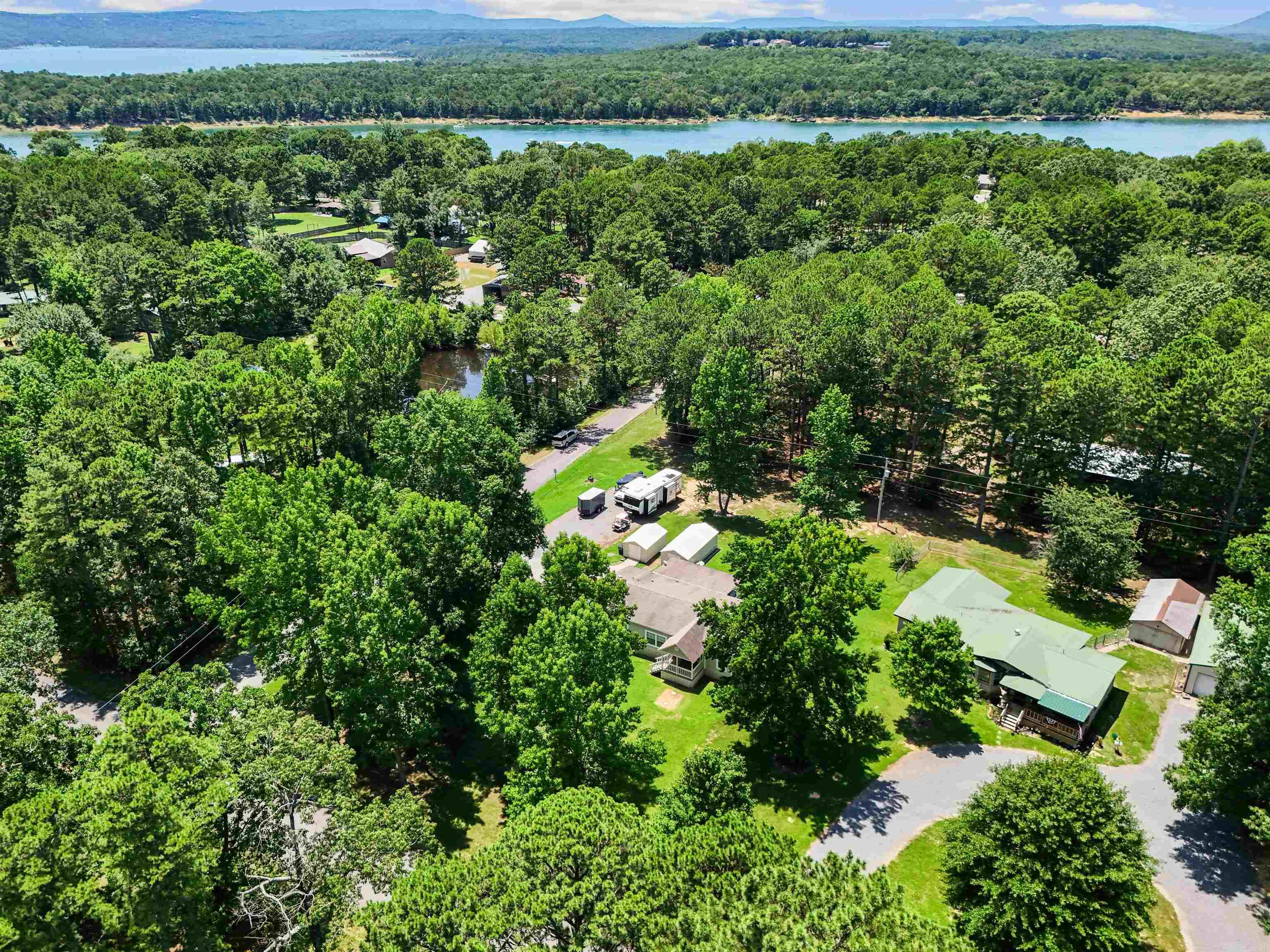 LOBLOLLY ACRES - Residential
