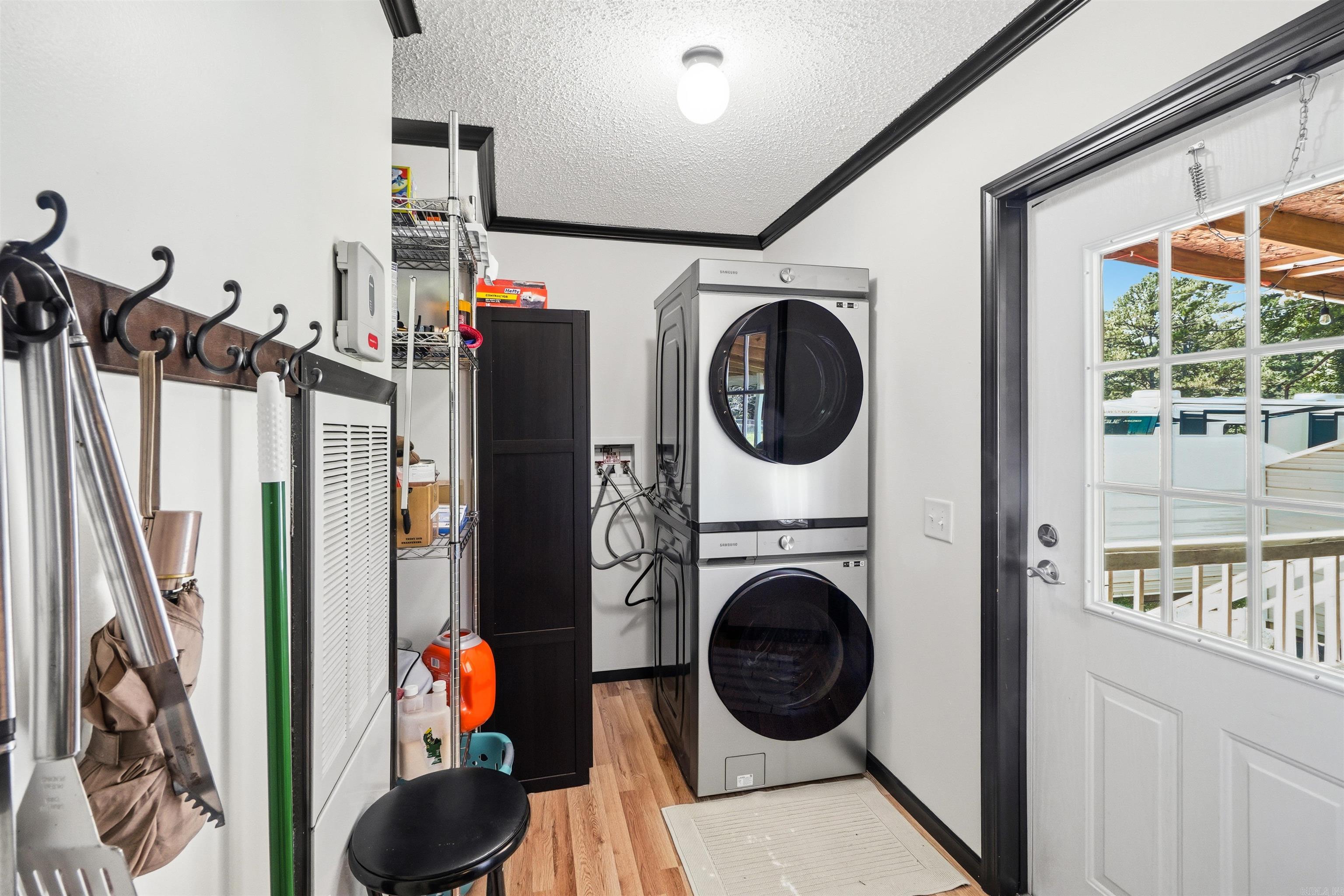 LOBLOLLY ACRES - Residential