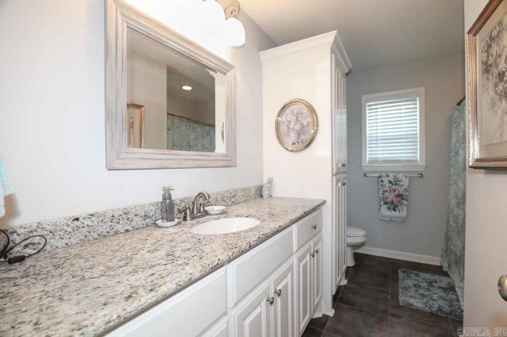 OAKTREE PLACE - Residential